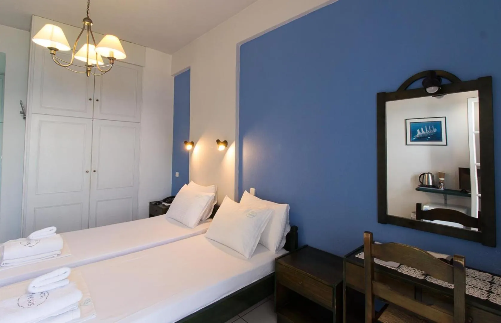 Photo of the whole room, Bed in Anesis Hotel