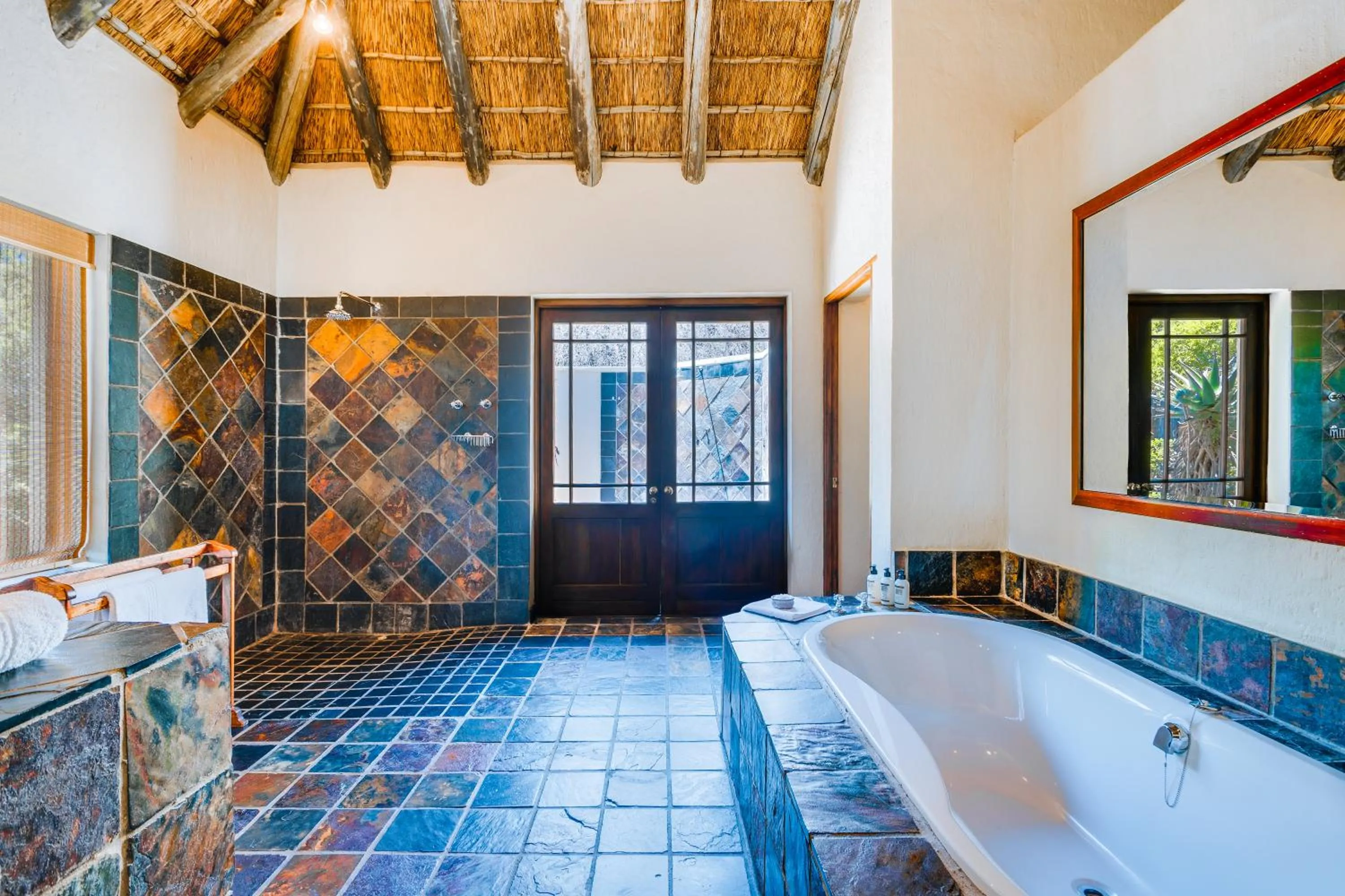 Hitgeheim Country Lodge