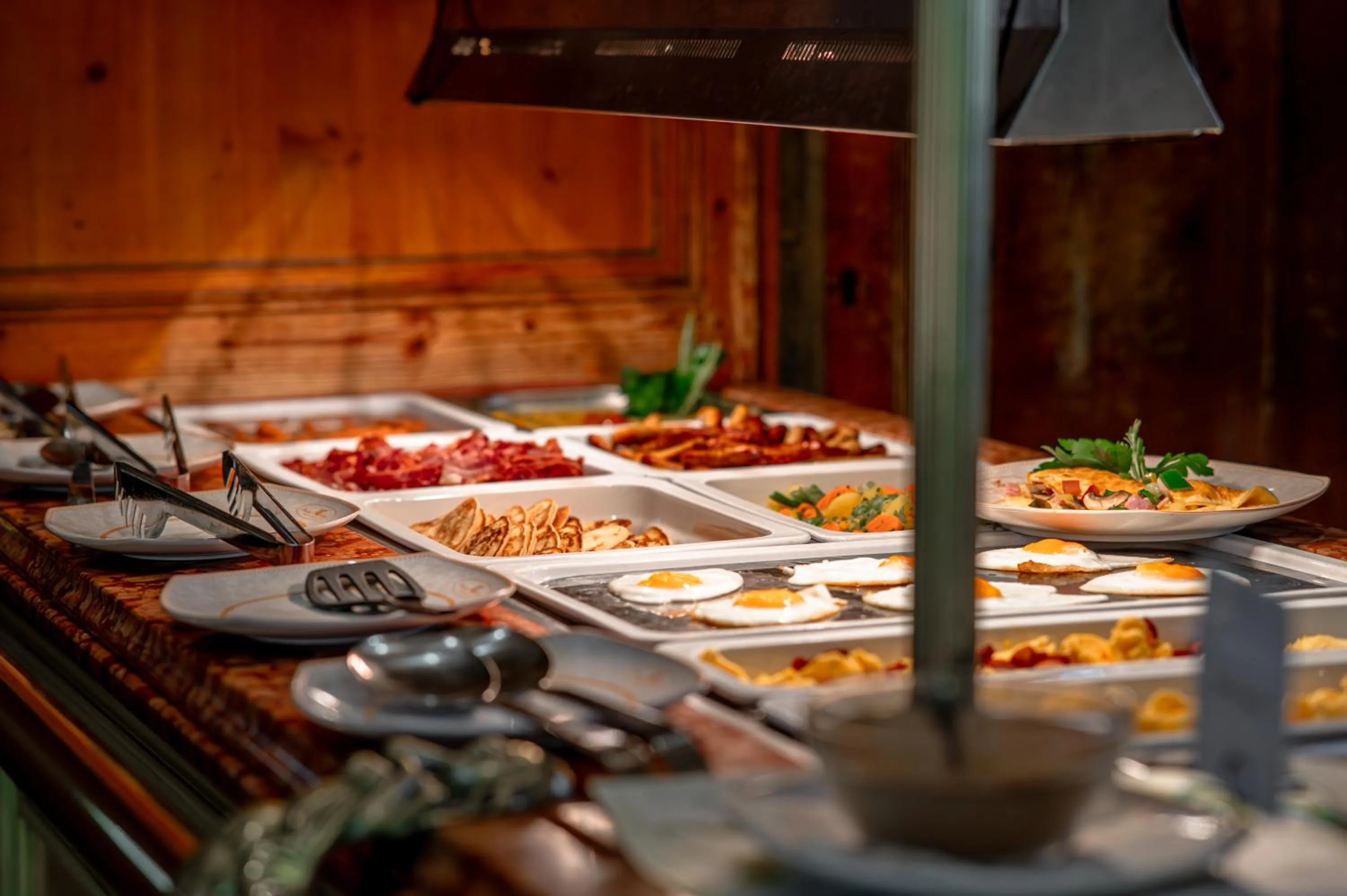 Restaurant/places to eat in Rugard Thermal Strandhotel