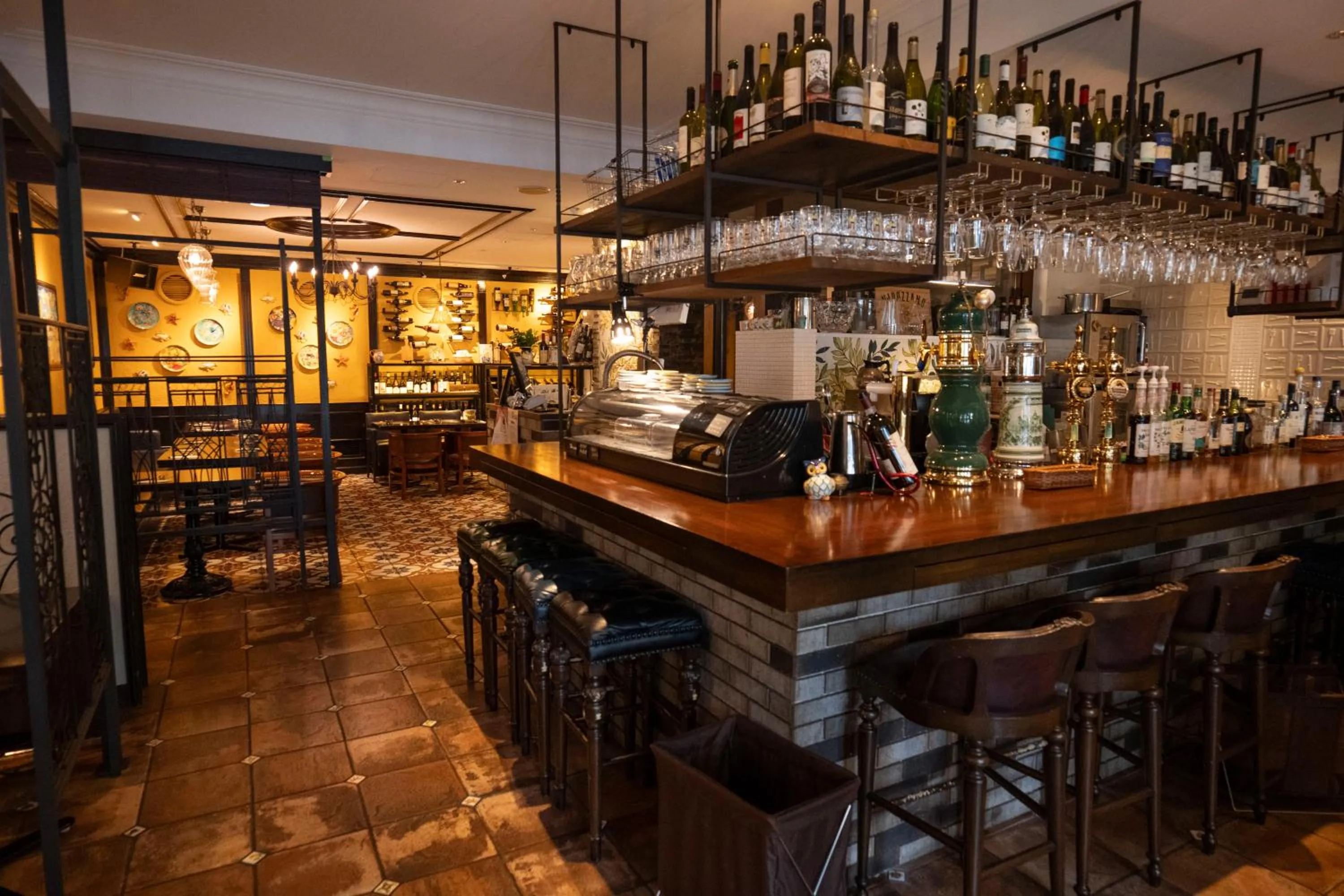 Restaurant/places to eat in Hotel Gimmond Kyoto