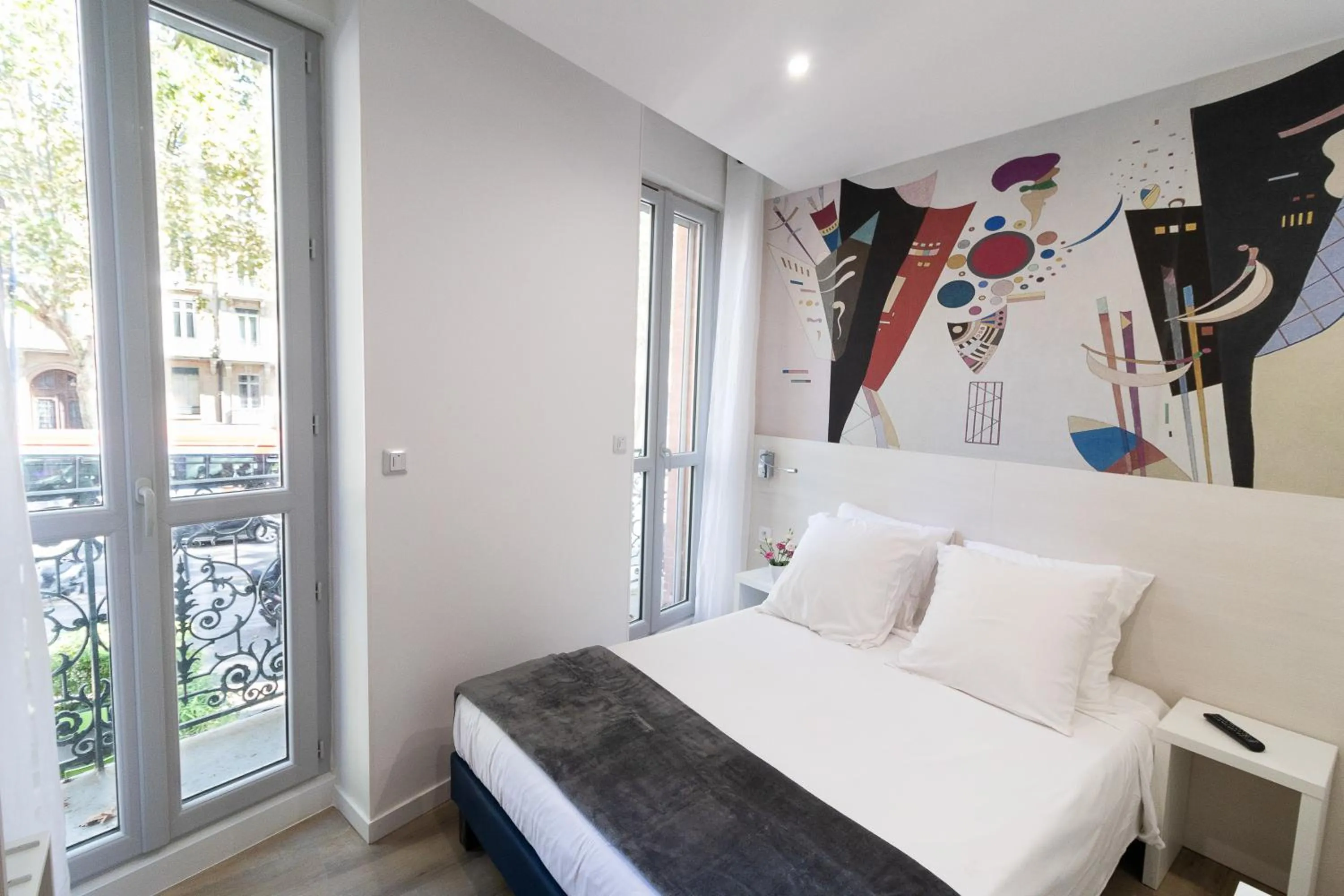 Bedroom, Bed in Residence le Pastel Jeanne d'Arc