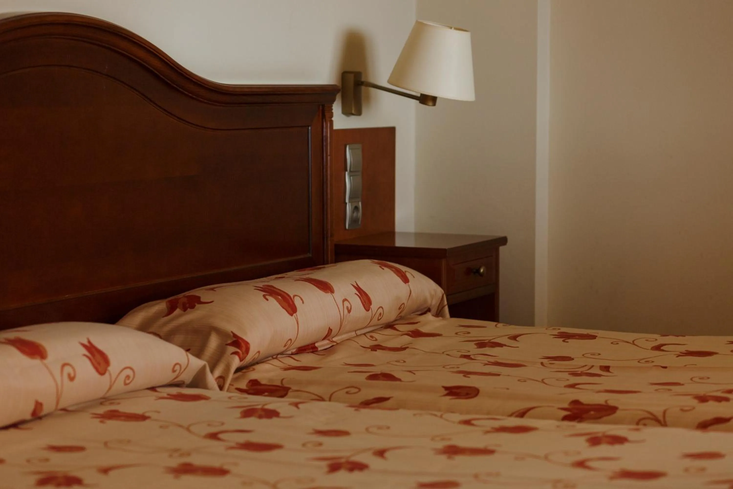 Family Room (Two Connecting Rooms) in Hotel Restaurante Emilio