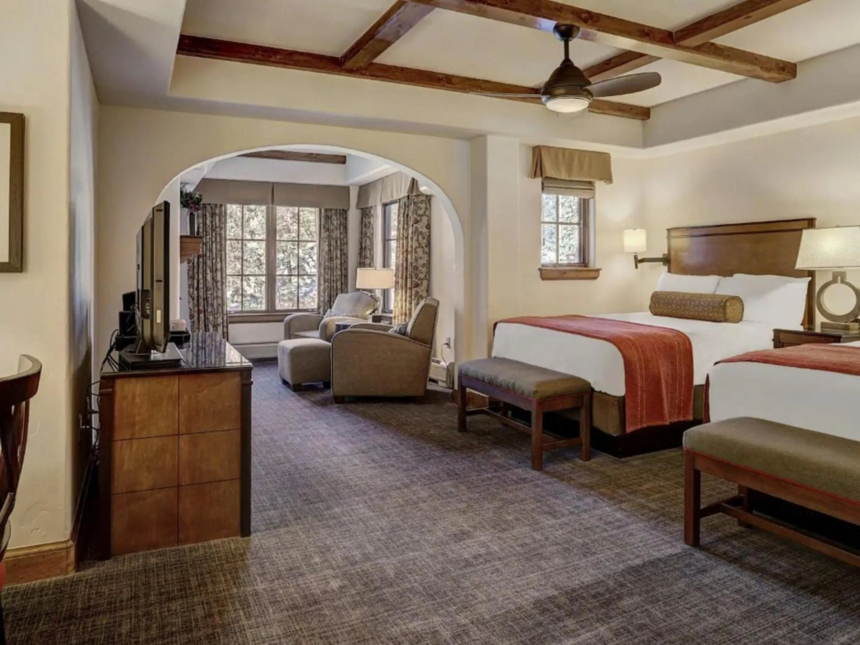 Bedroom, Bed in Austria Haus Hotel