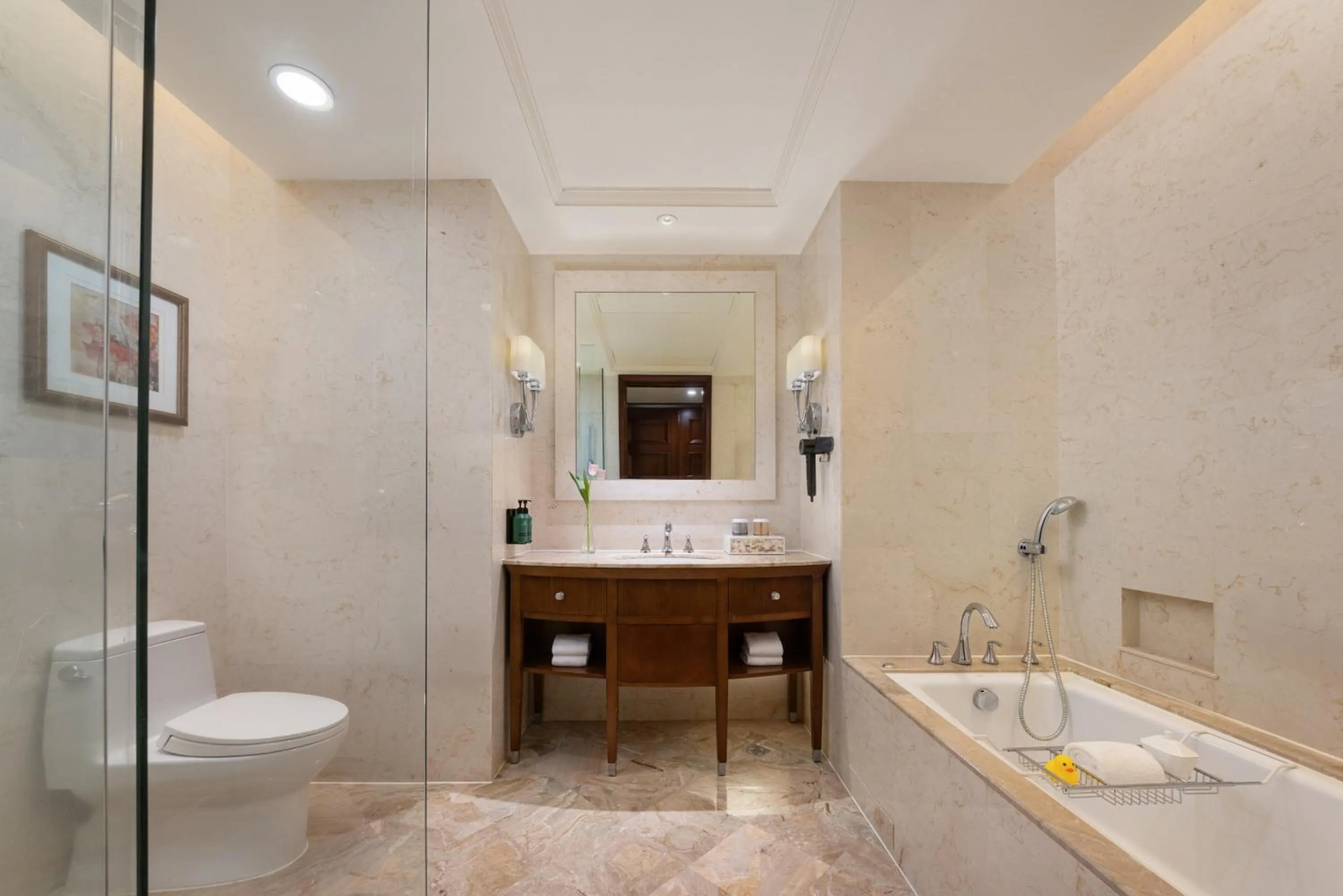 Bathroom in Shangri-La Wenzhou