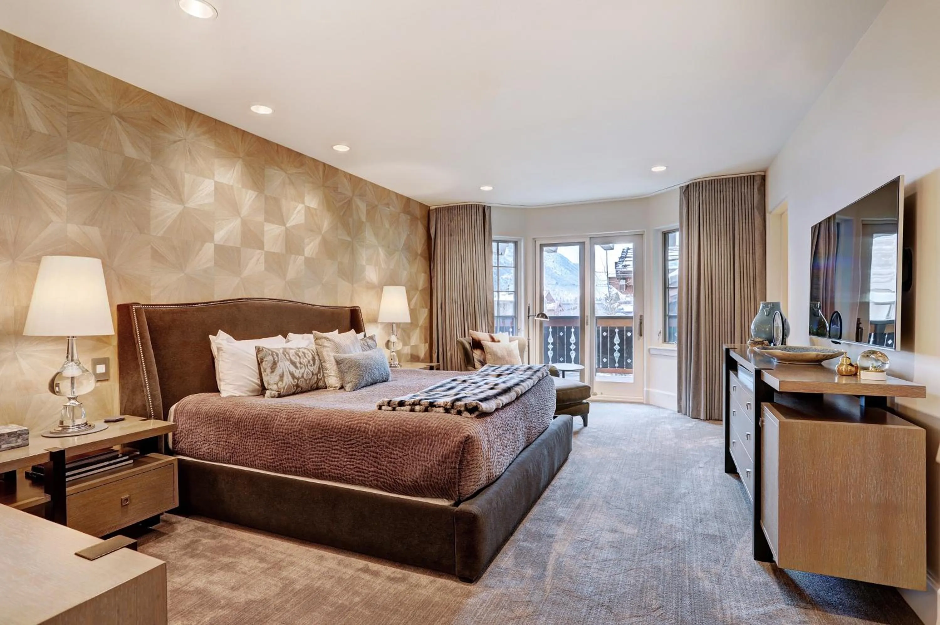 Bed in Lodge at Vail, A RockResort