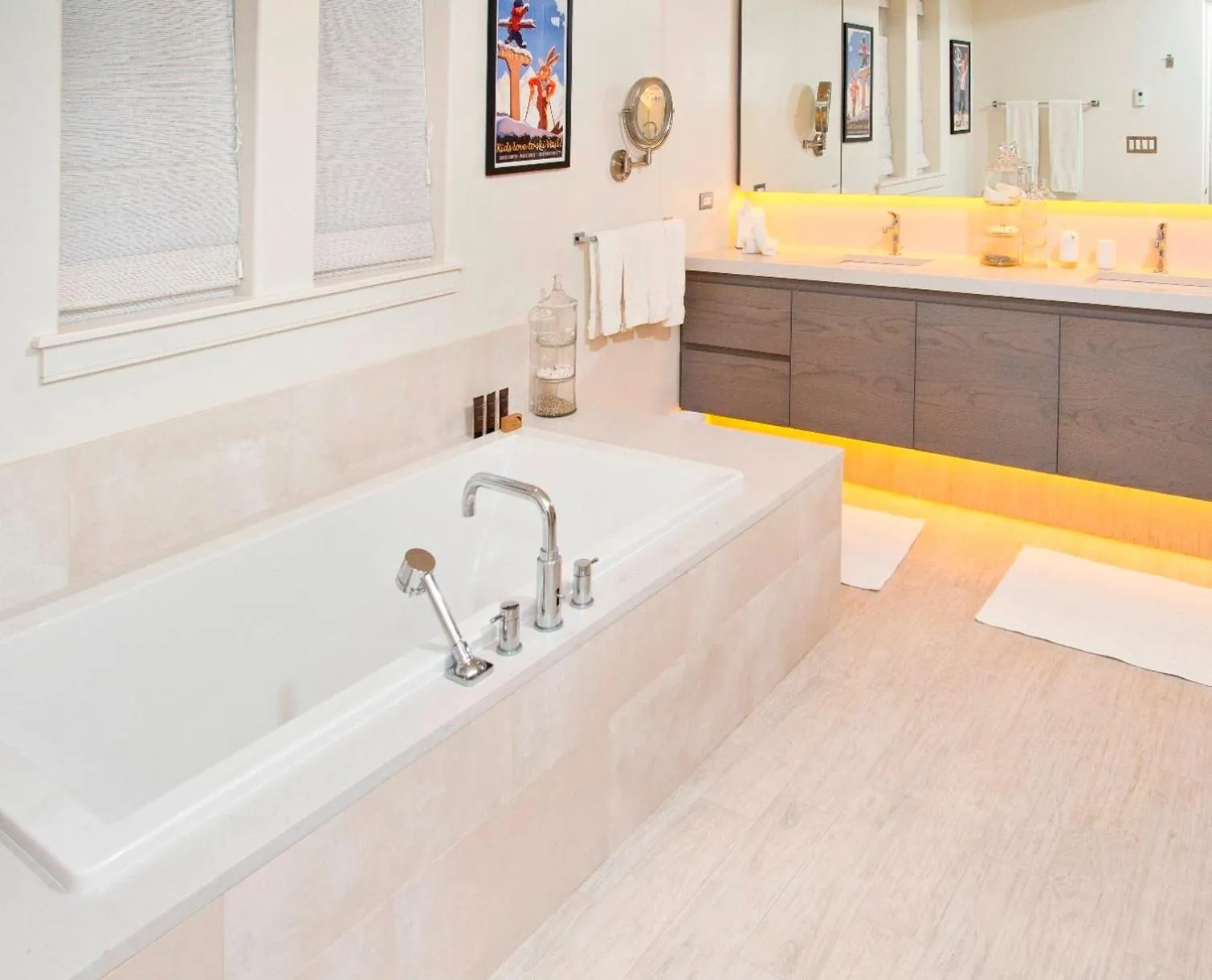Bathroom in Lodge at Vail, A RockResort by Vail Resorts