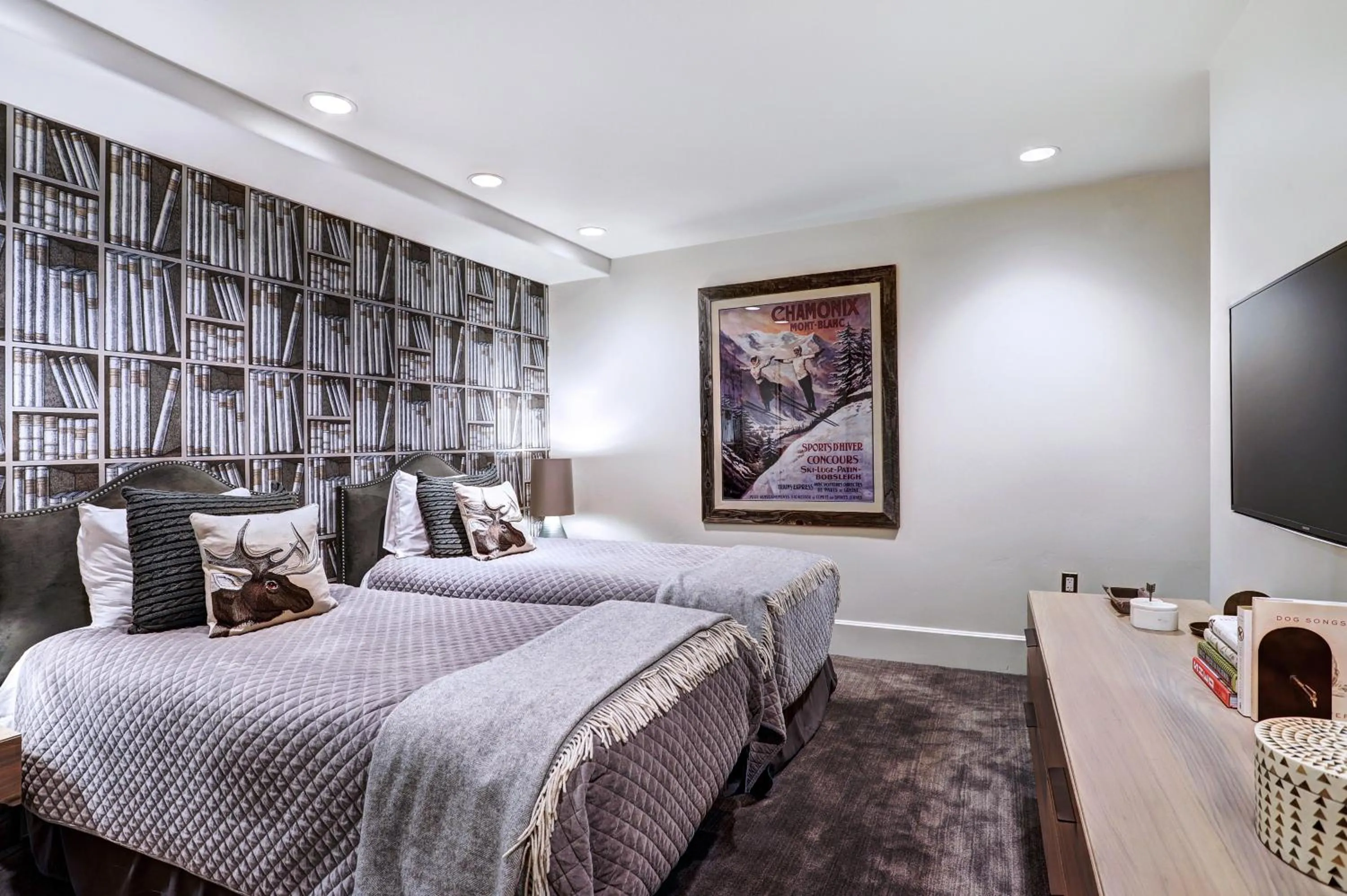 Bed in Lodge at Vail, A RockResort