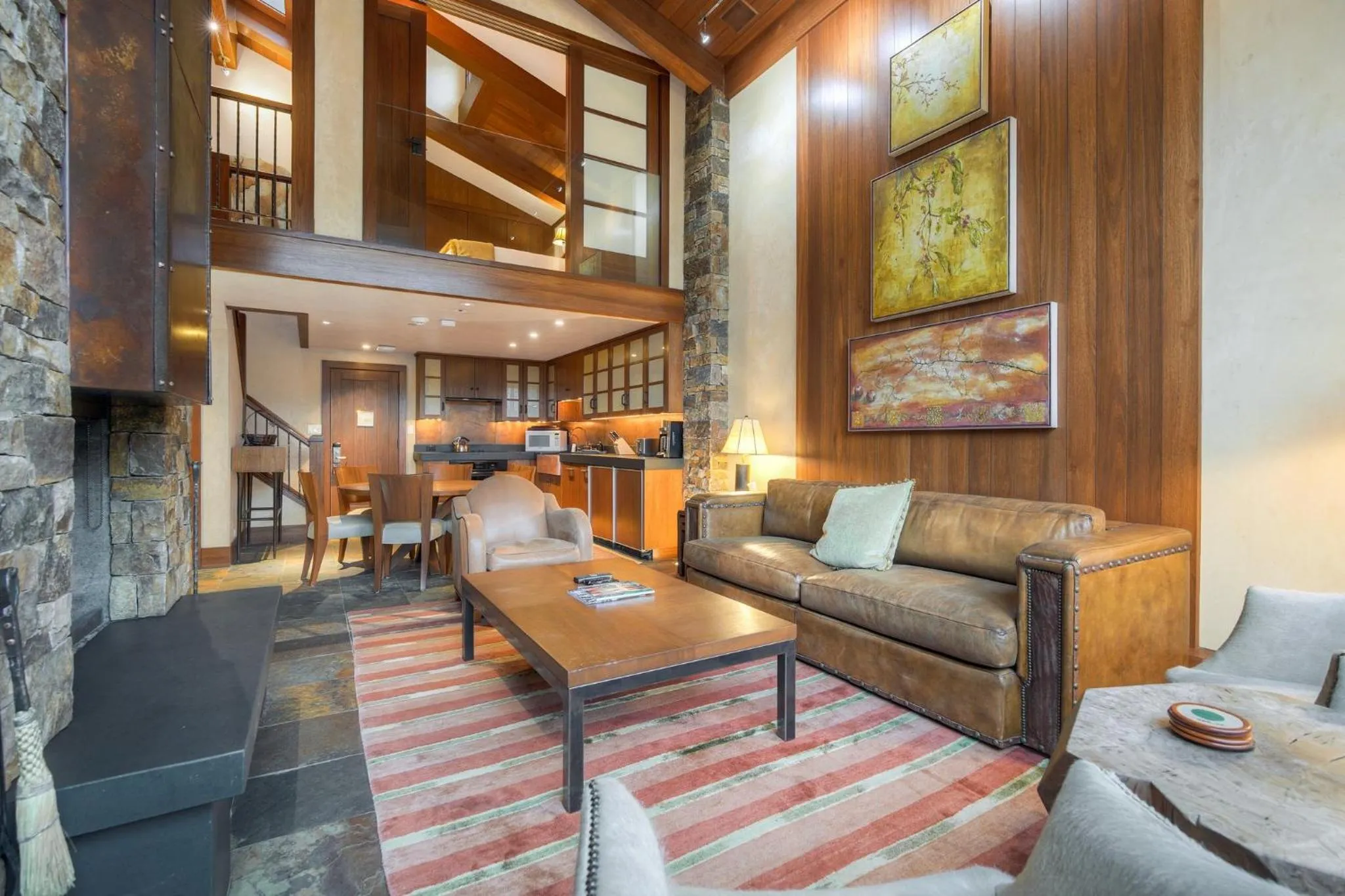 Living room in Lodge at Vail, A RockResort by Vail Resorts
