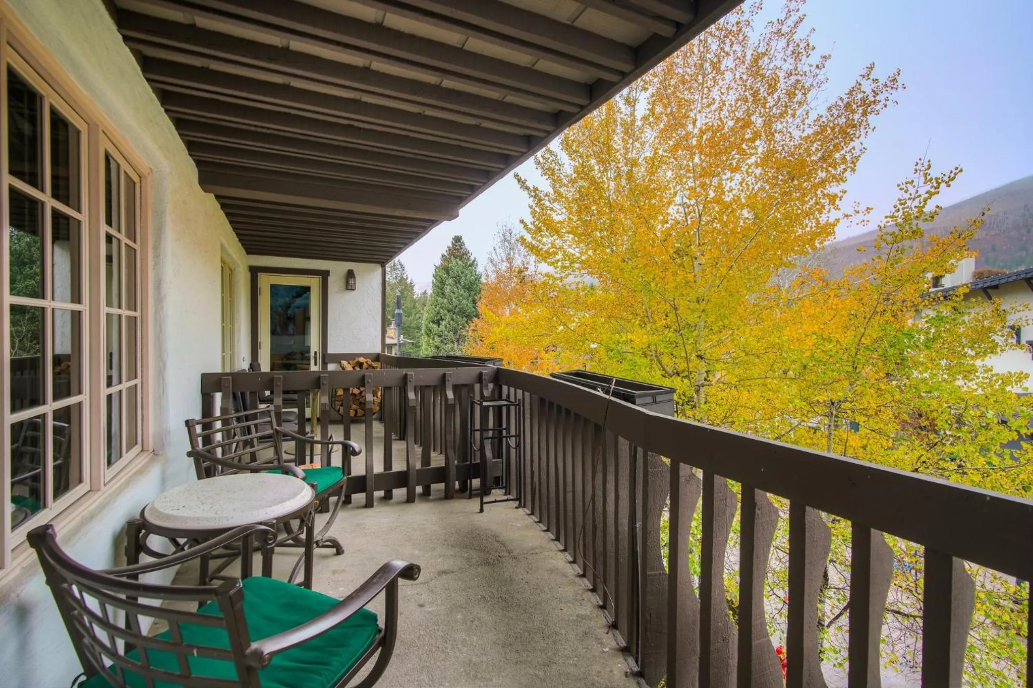 Balcony/Terrace in Lodge at Vail, A RockResort by Vail Resorts