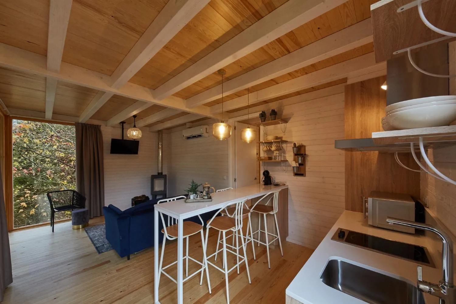 Kitchen or kitchenette in HolaCamp Camino
