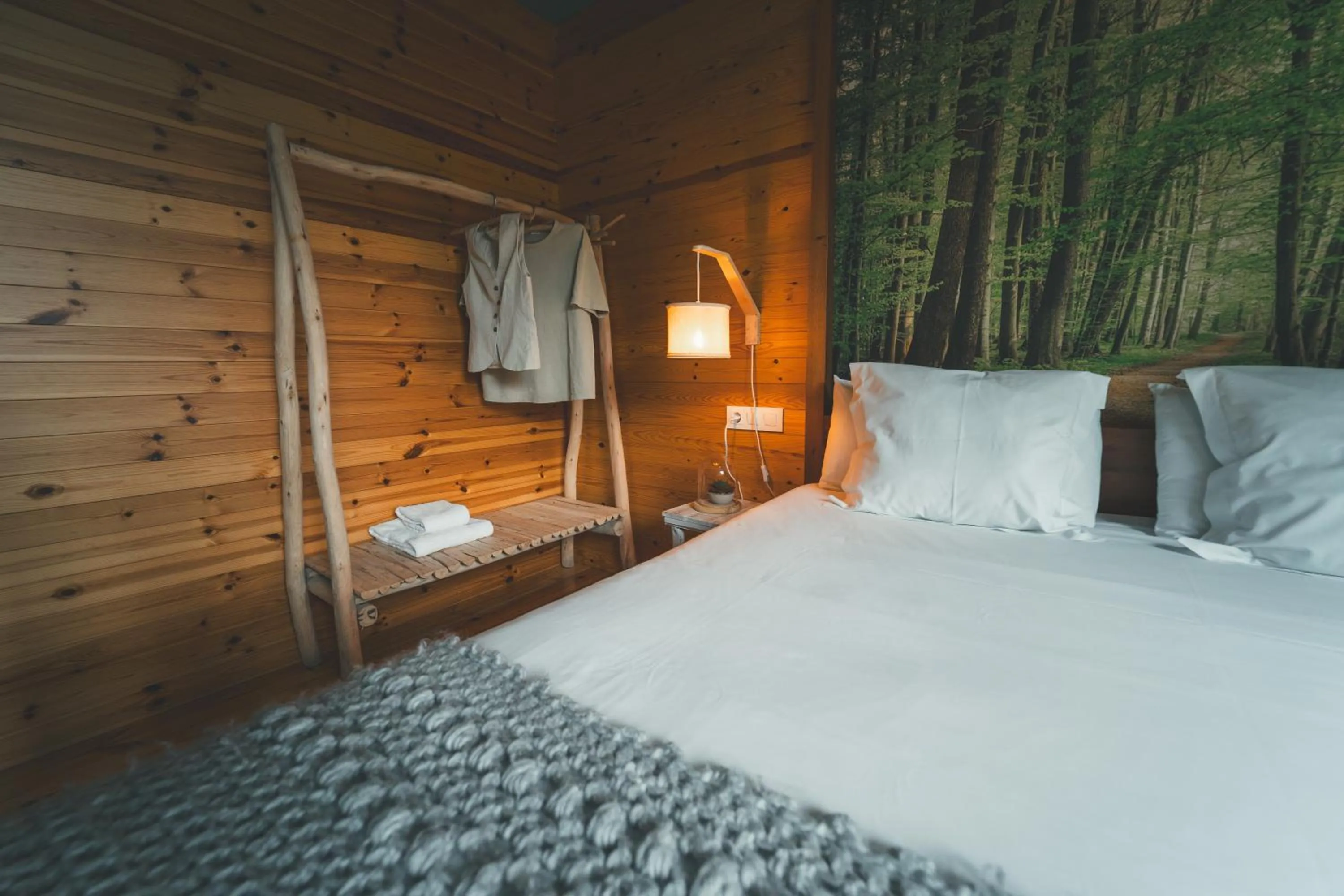 Bed in HolaCamp Camino