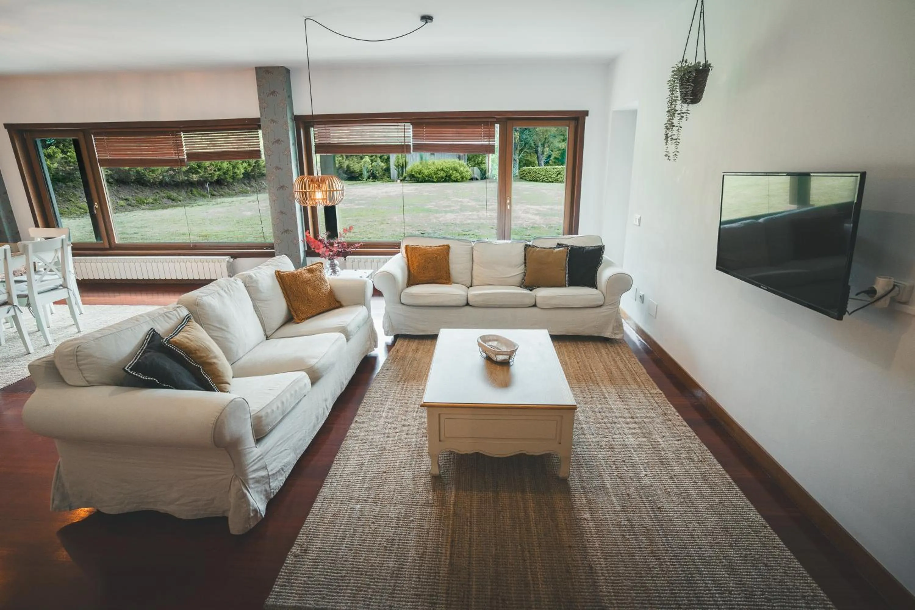 Living room in HolaCamp Camino