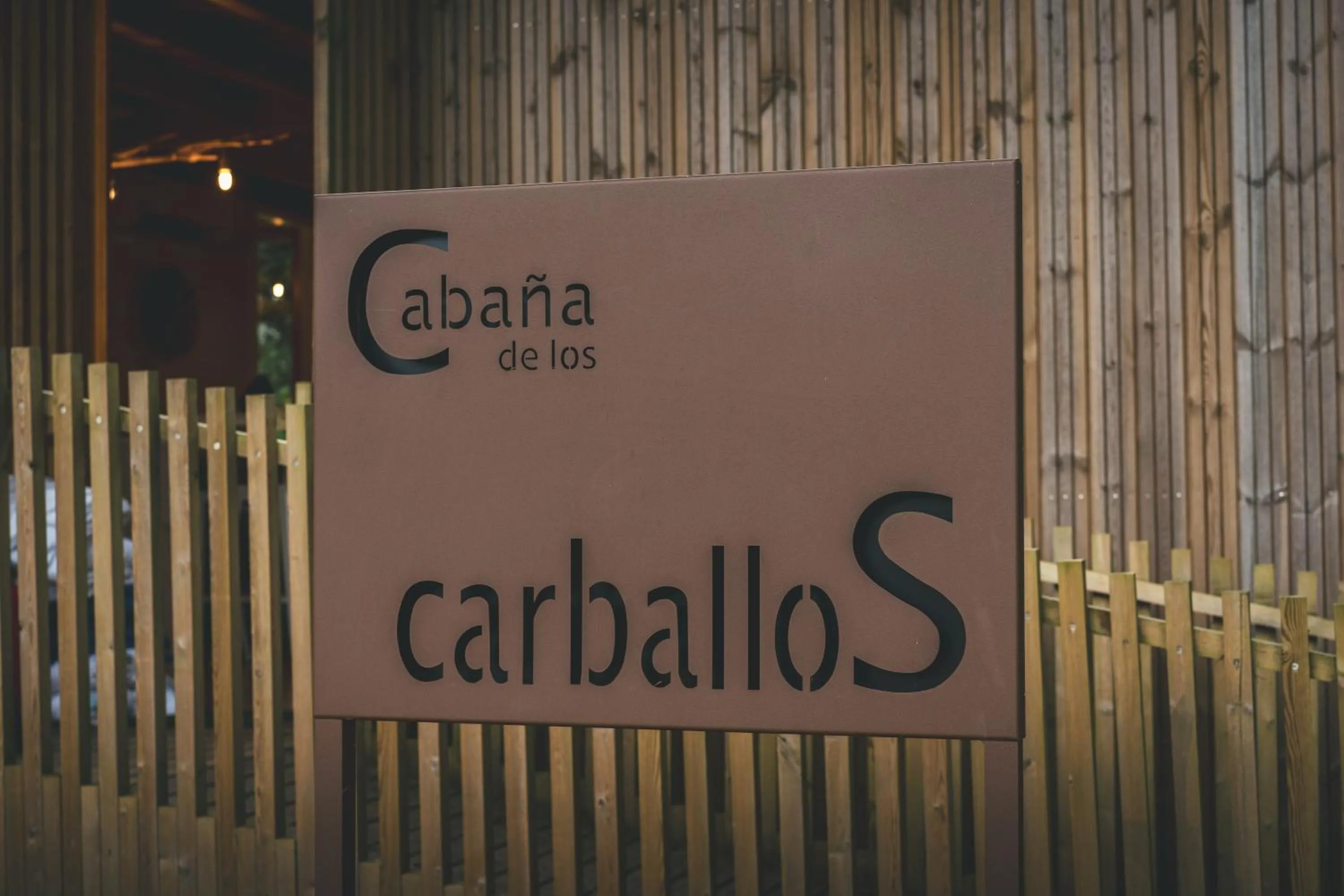 Logo/Certificate/Sign in HolaCamp Camino