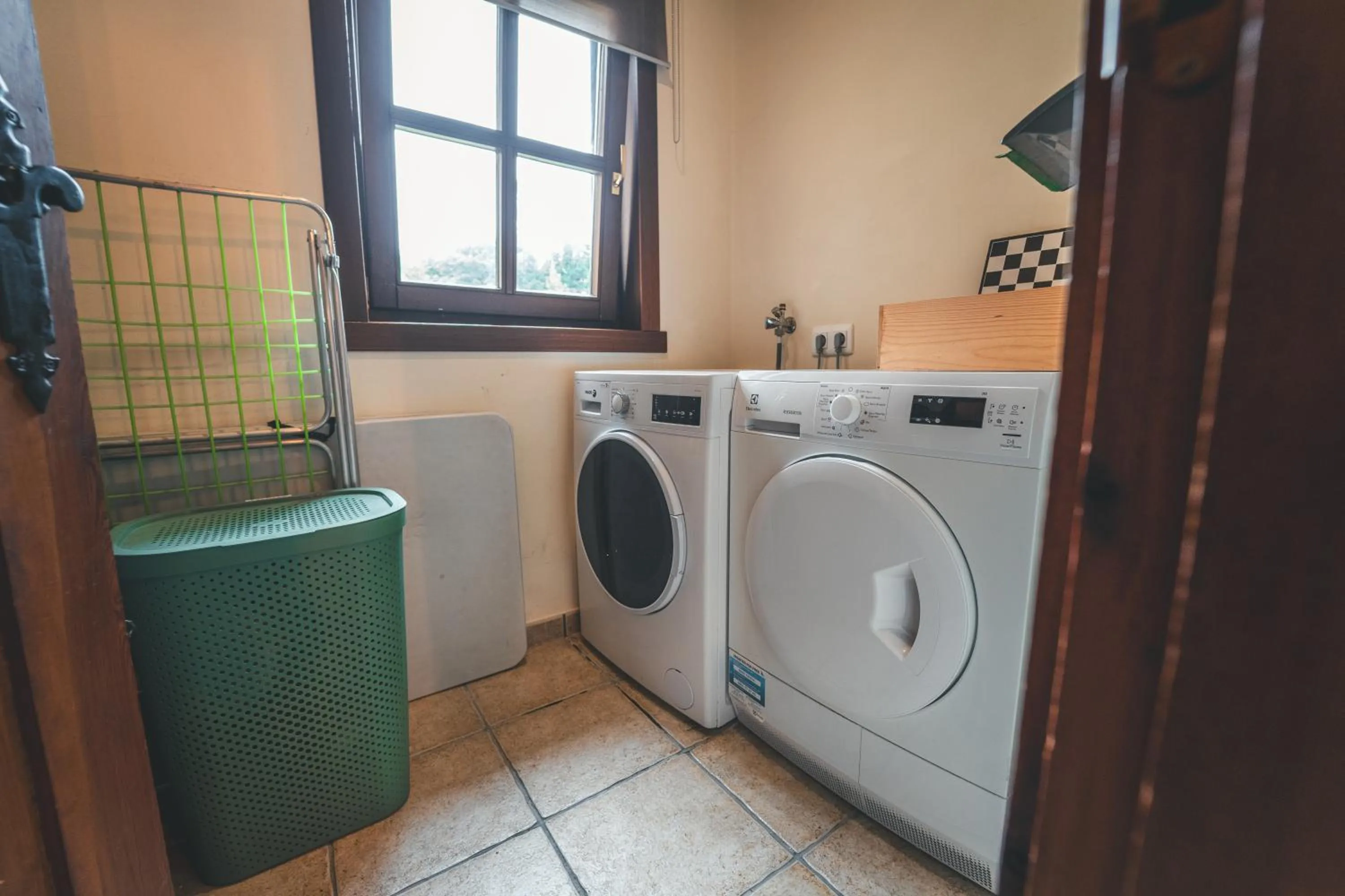 washing machine in HolaCamp Camino