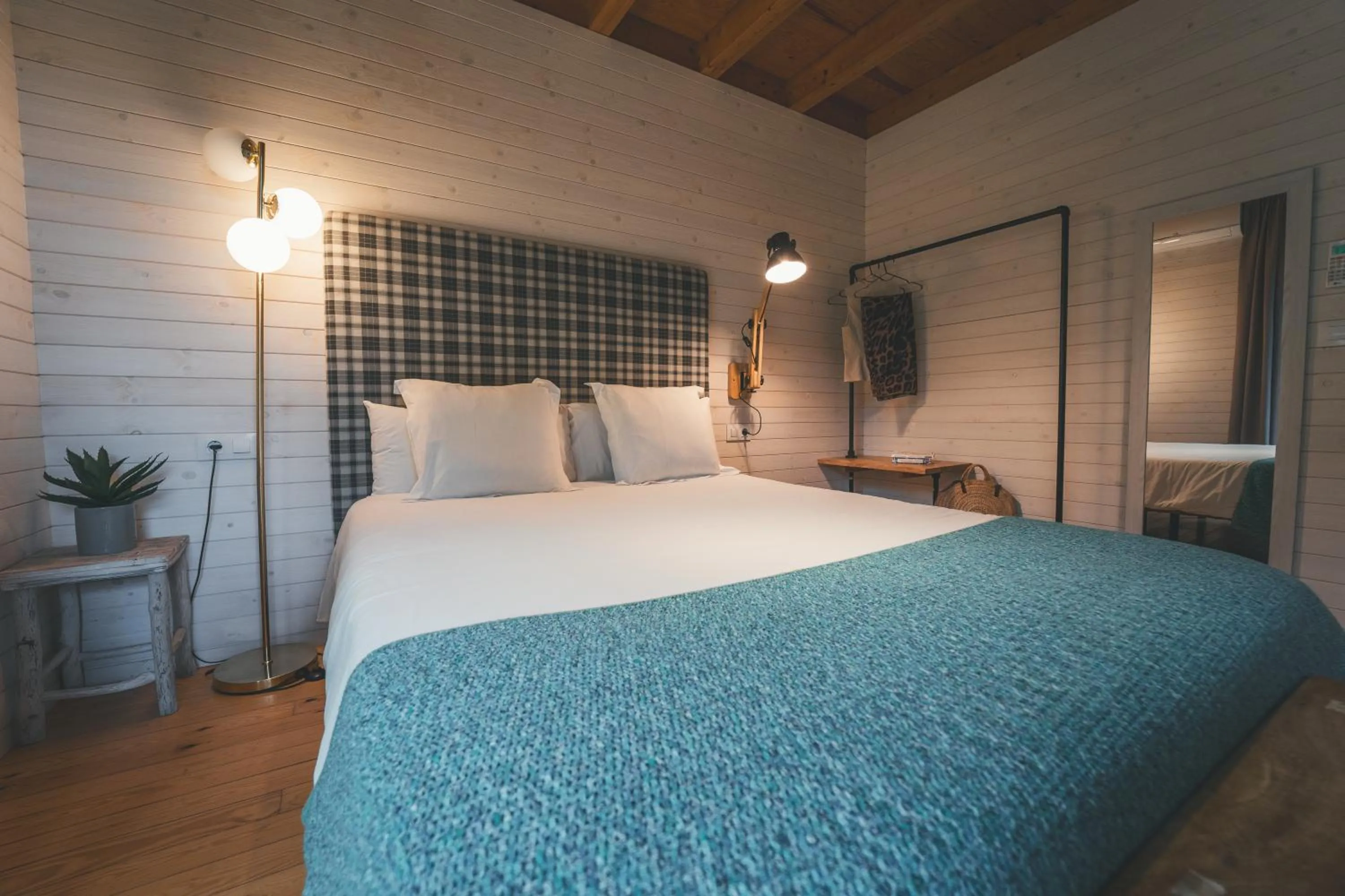 Bed in HolaCamp Camino