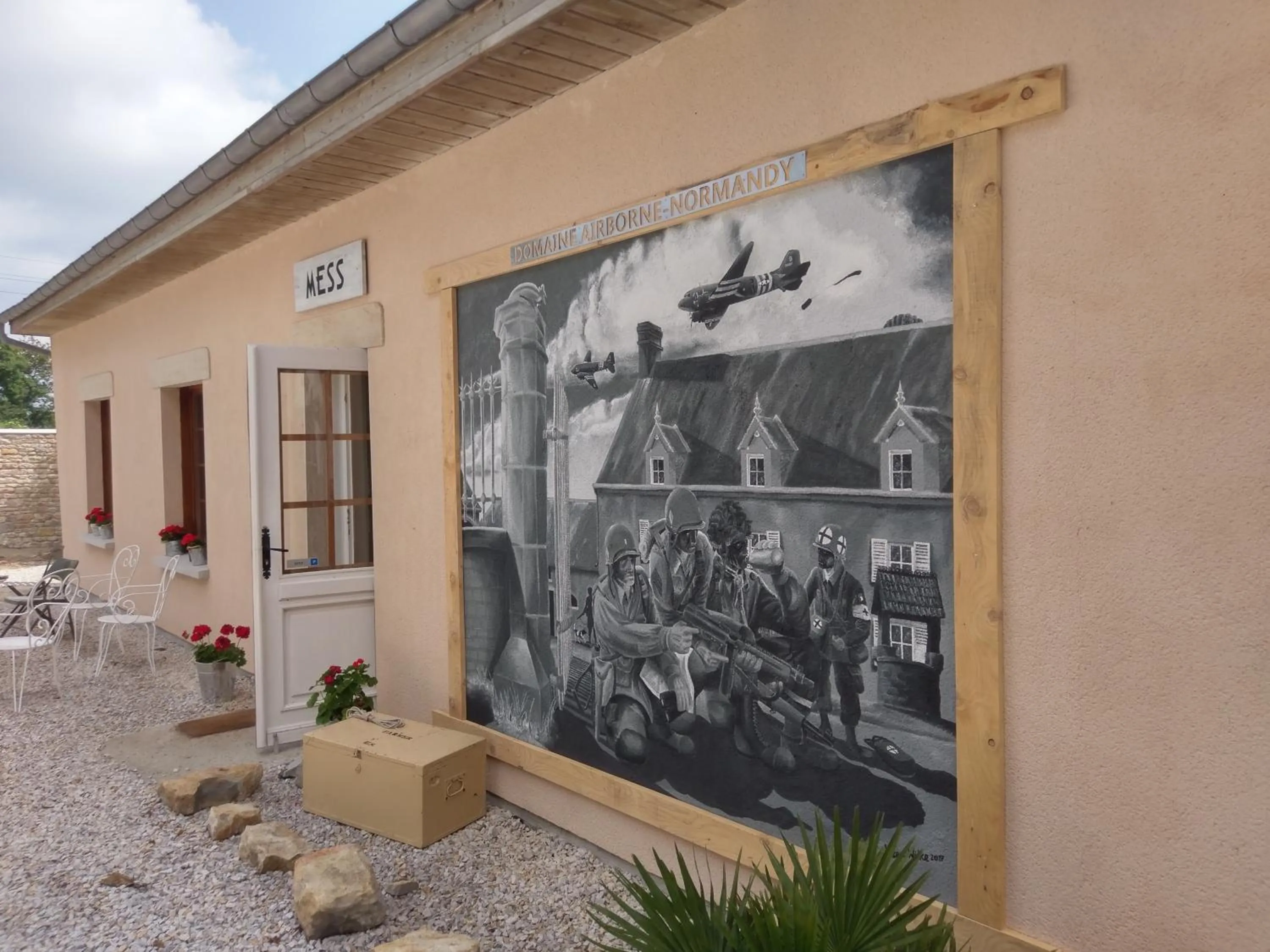 Nearby landmark in Domaine Airborne