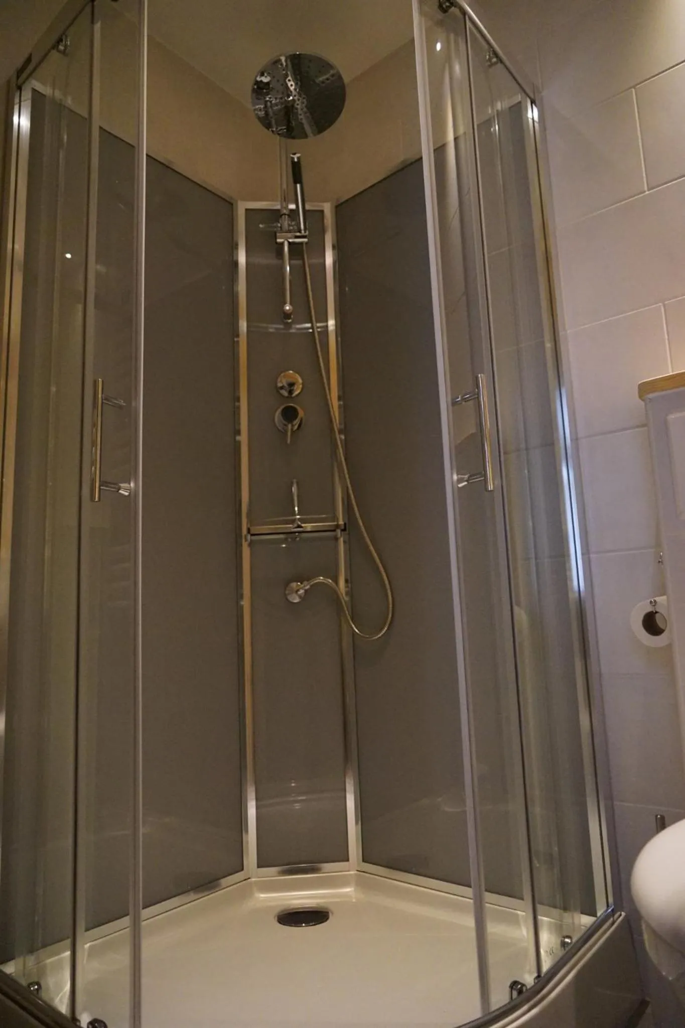 Shower in Domaine Airborne