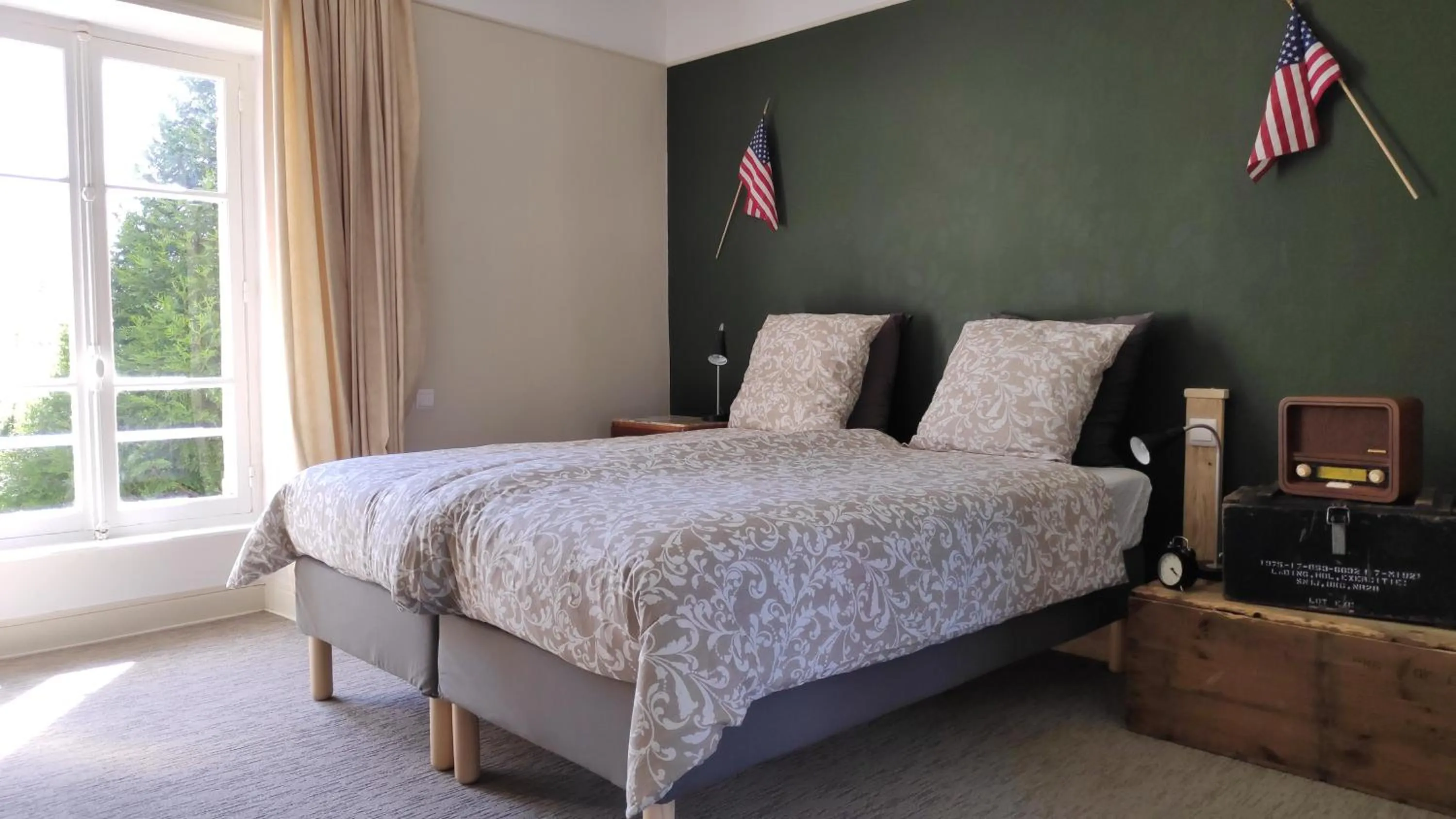 Bedroom, Bed in Domaine Airborne