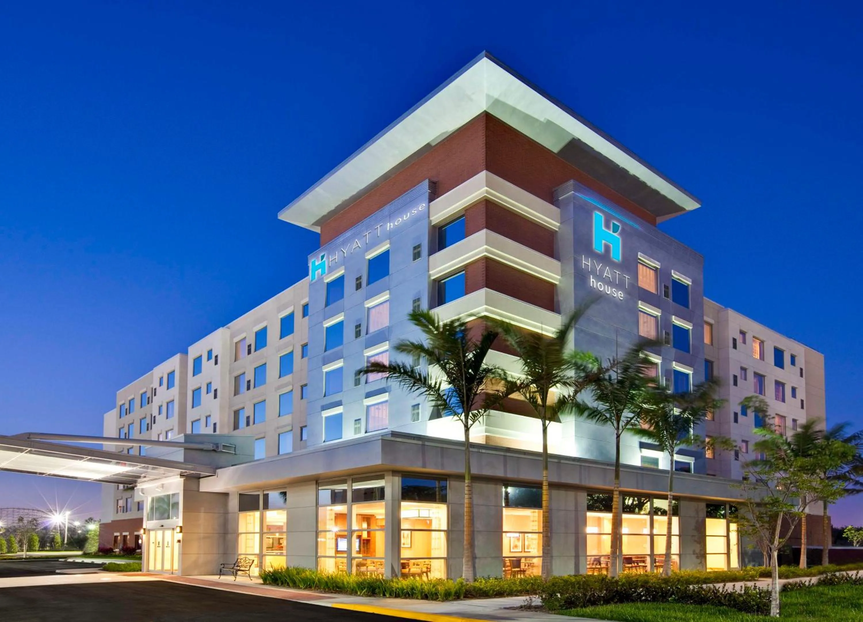 Property building in Hyatt House Fort Lauderdale Airport/Cruise Port