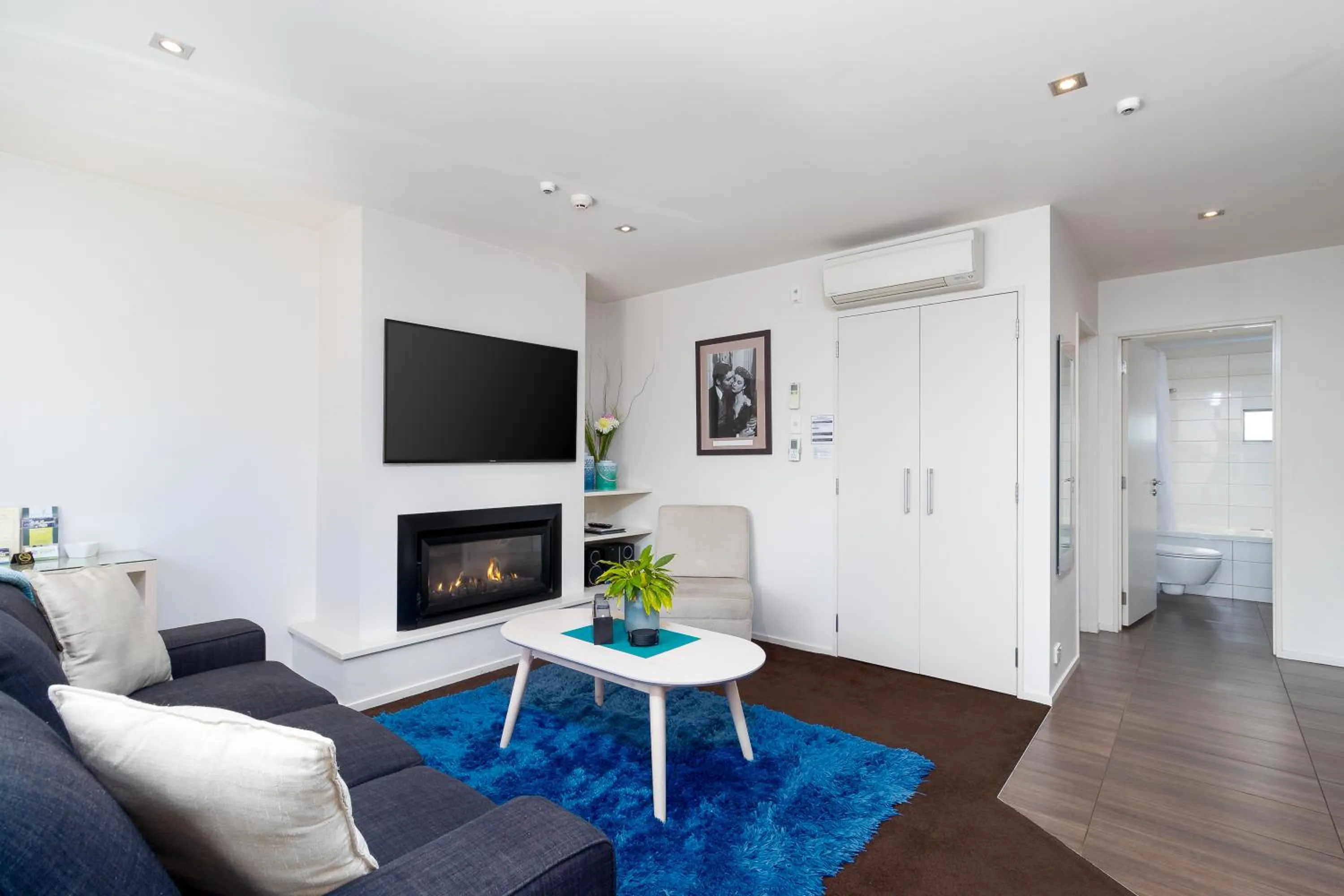 Living room in Century Park