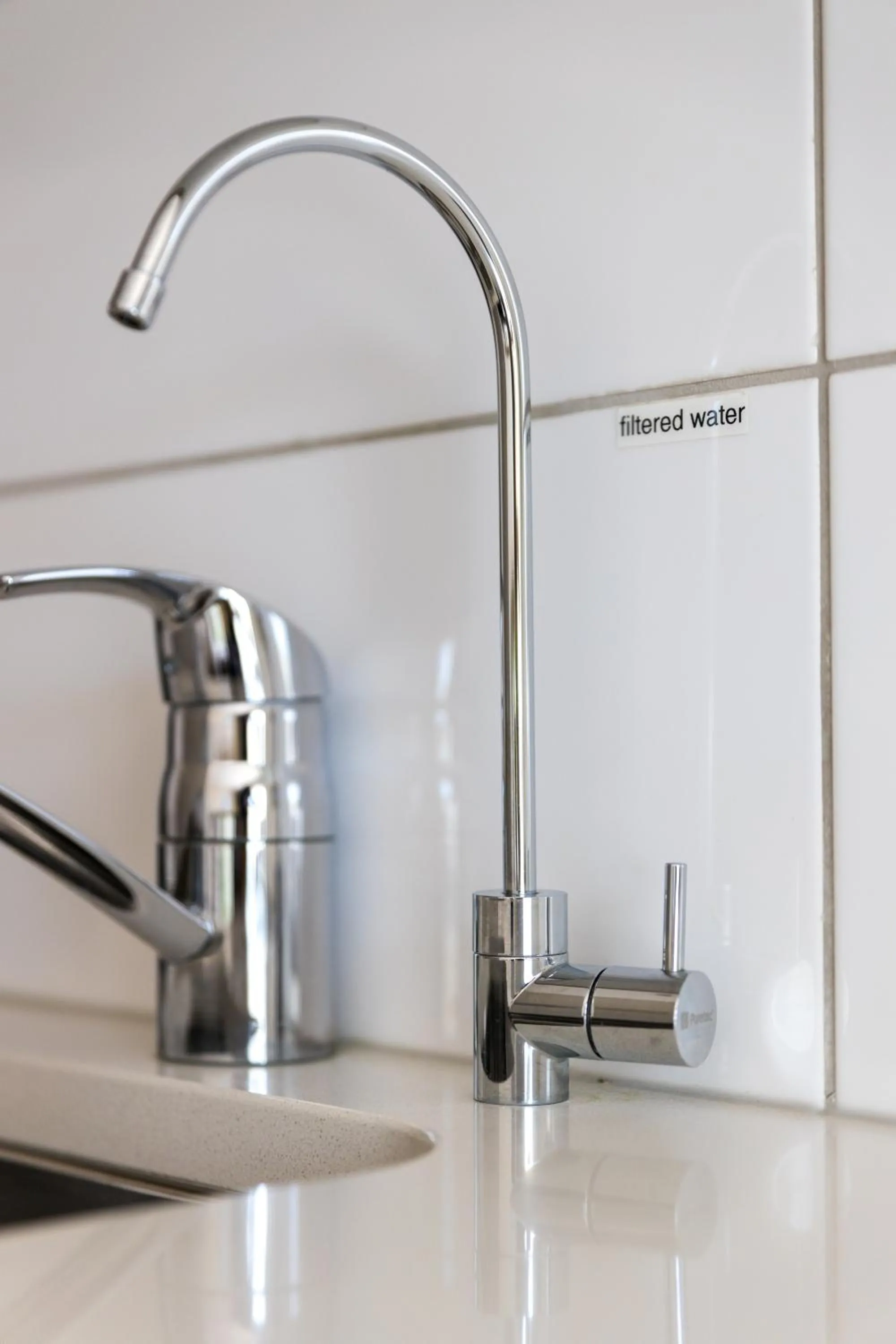 Kitchen or kitchenette in Century Park