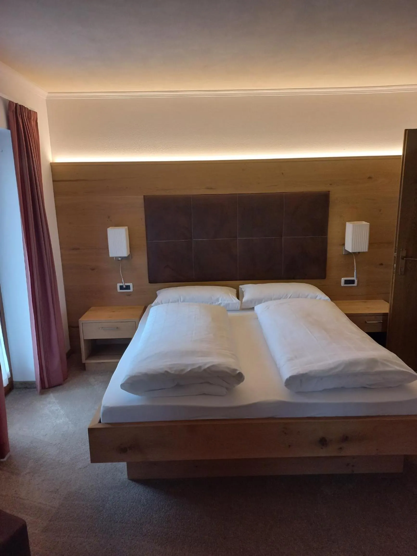 Bedroom, Bed in Garnì Piz da L'Ander