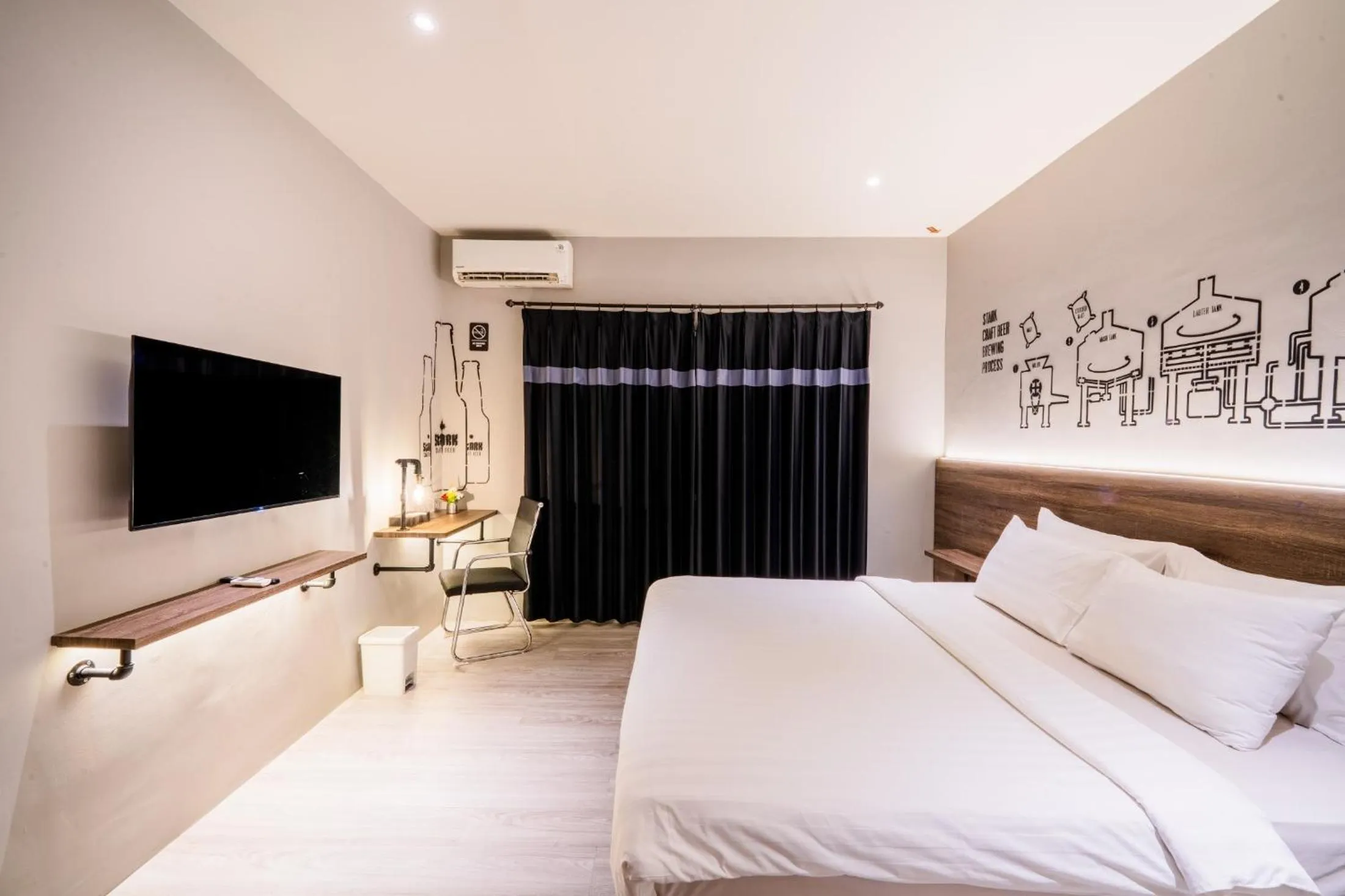 Bedroom, Bed in Stark Boutique Hotel and Spa