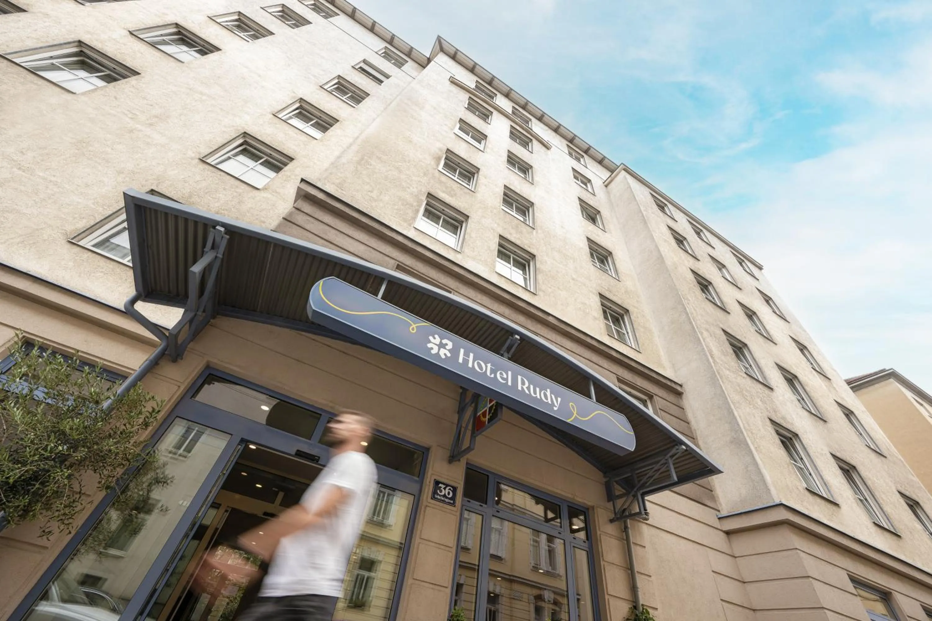 Property building in myNext - Hotel Rudy