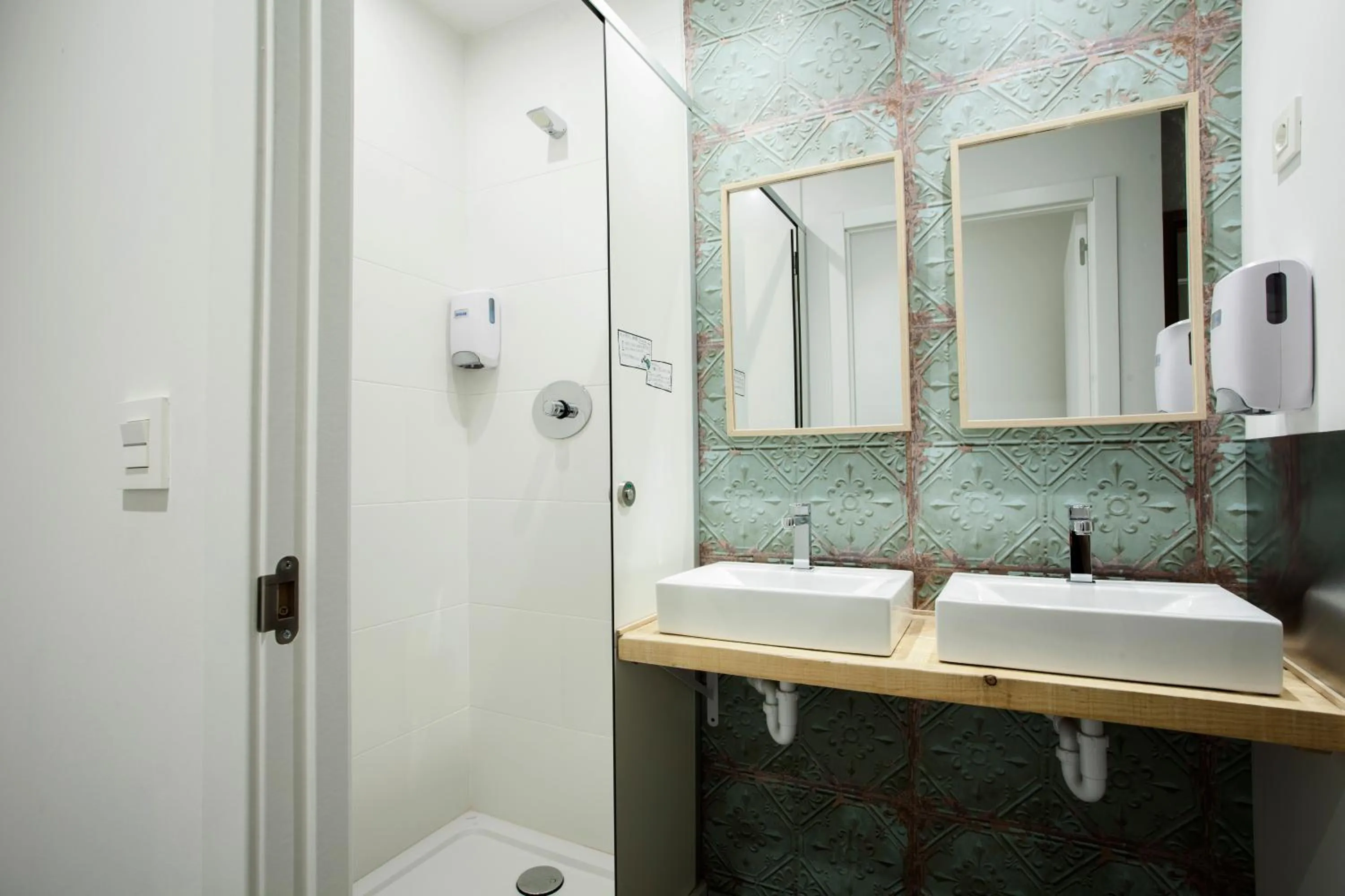 Shower in Koba Hostel