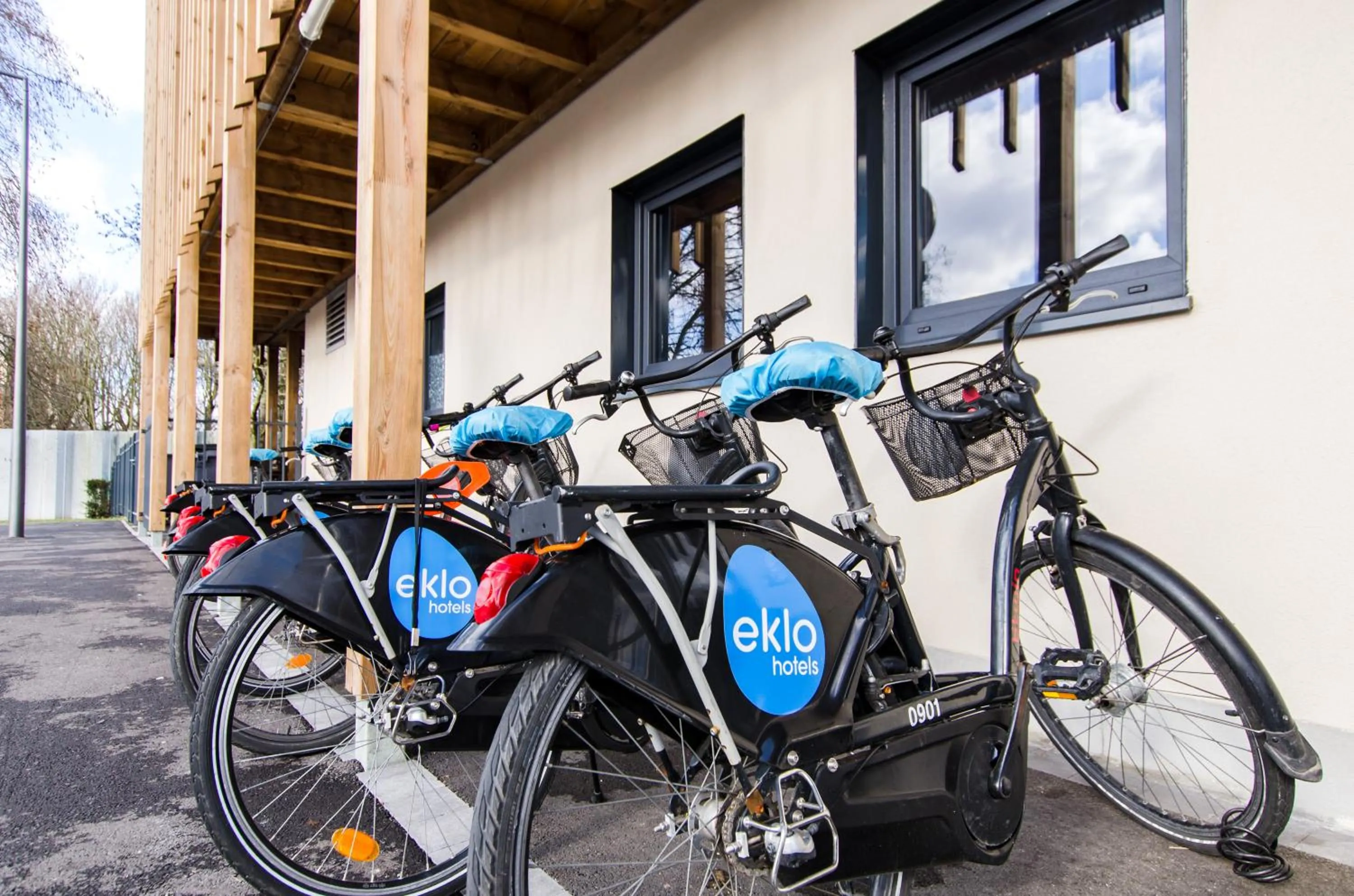 Entertainment in Eklo Hotels Lille