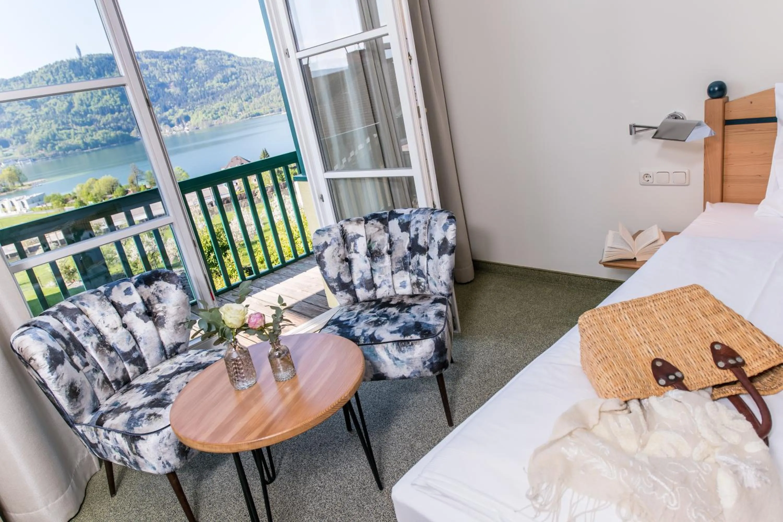 Photo of the whole room, Bed in Die WUNDER s Ferienpension