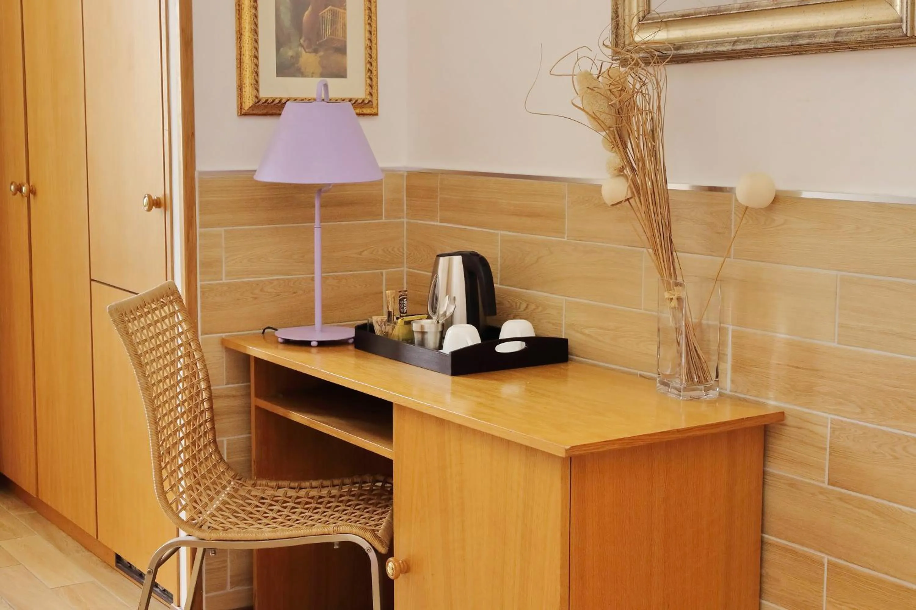 Coffee/tea facilities in Sonnino Suite