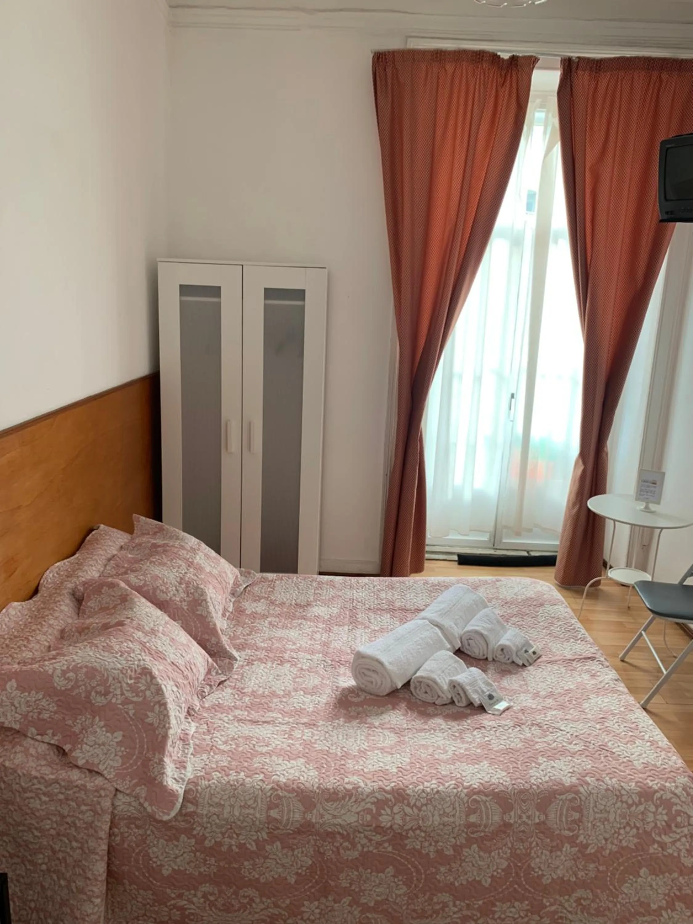 Bed in Residencia Whitelove