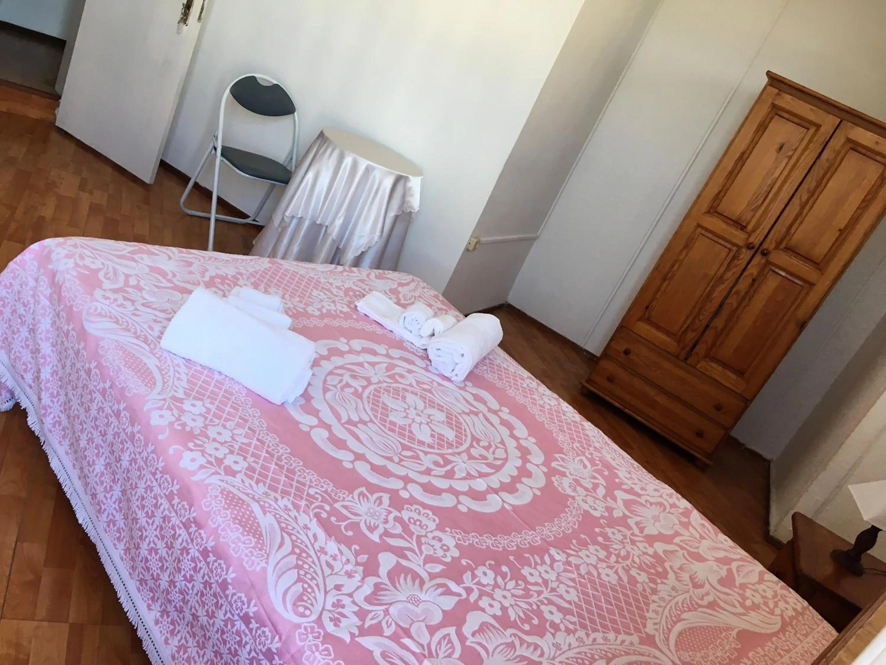 Bed in Residencia Whitelove