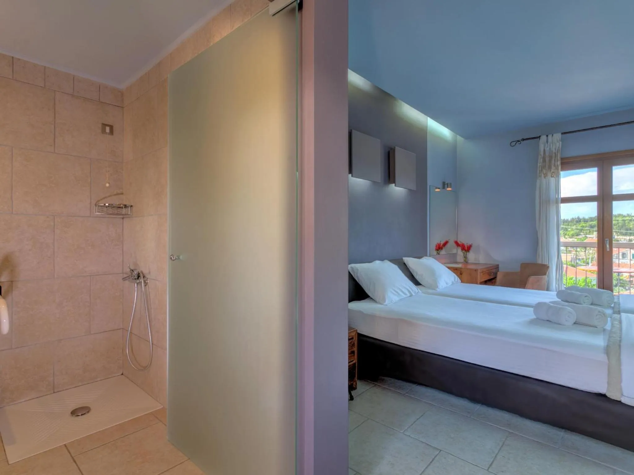 Photo of the whole room, Bed in Fiscardo Bay Hotel