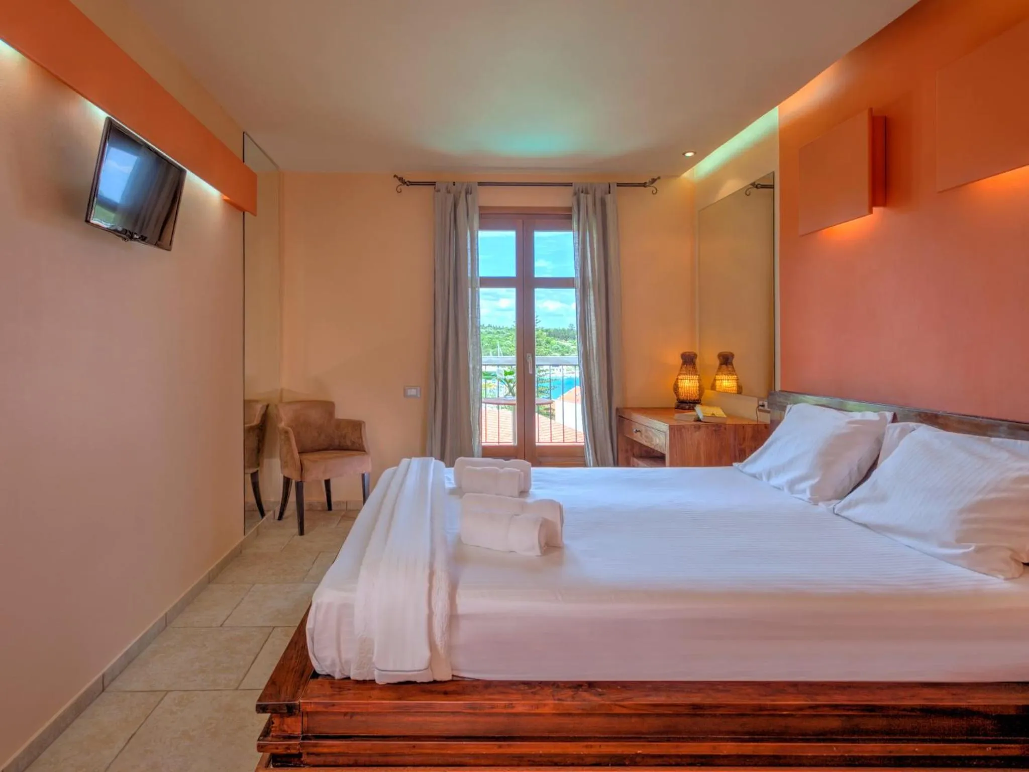 Photo of the whole room, Bed in Fiscardo Bay Hotel