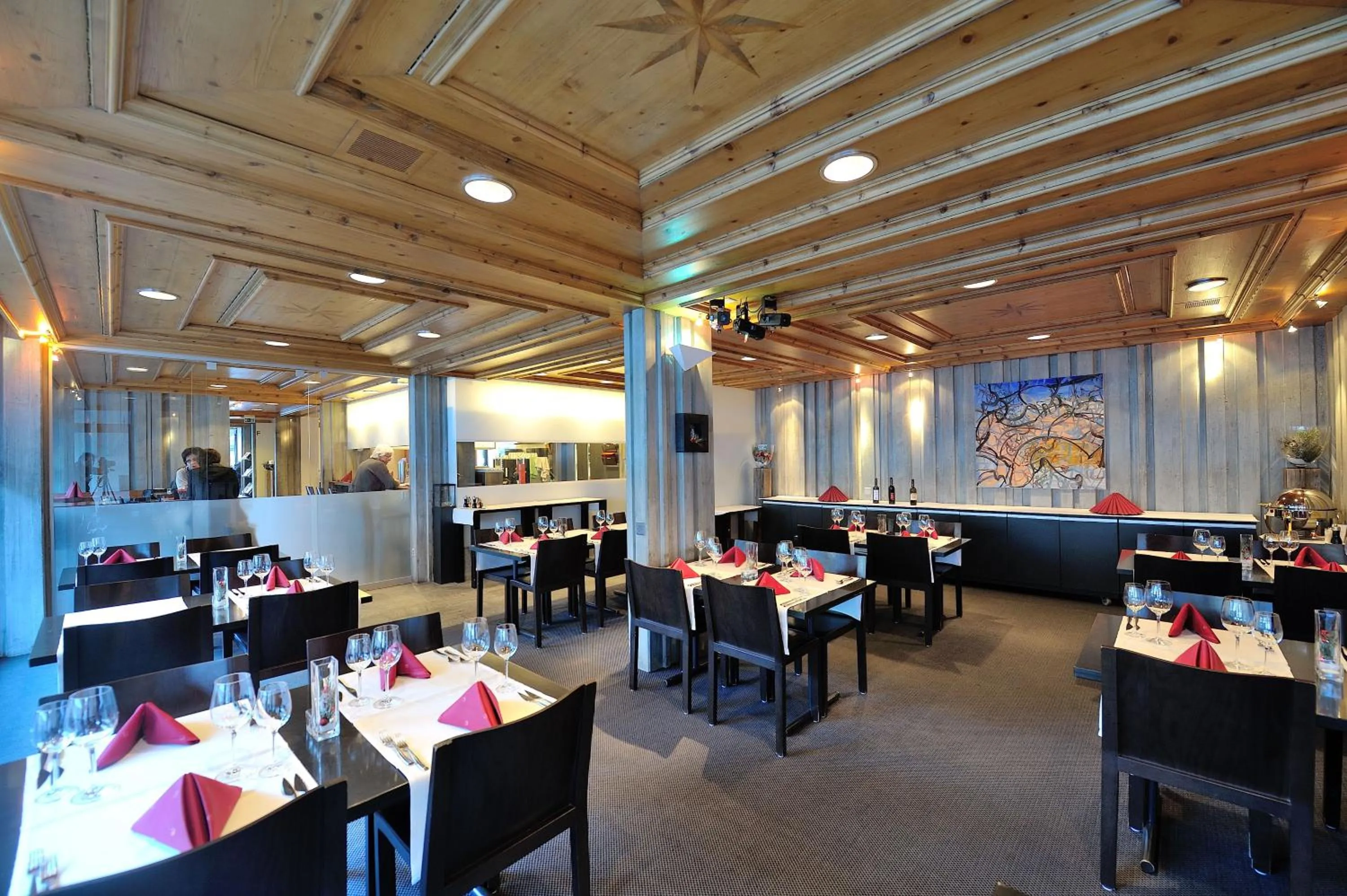 Restaurant/places to eat in Hotel Sommerau