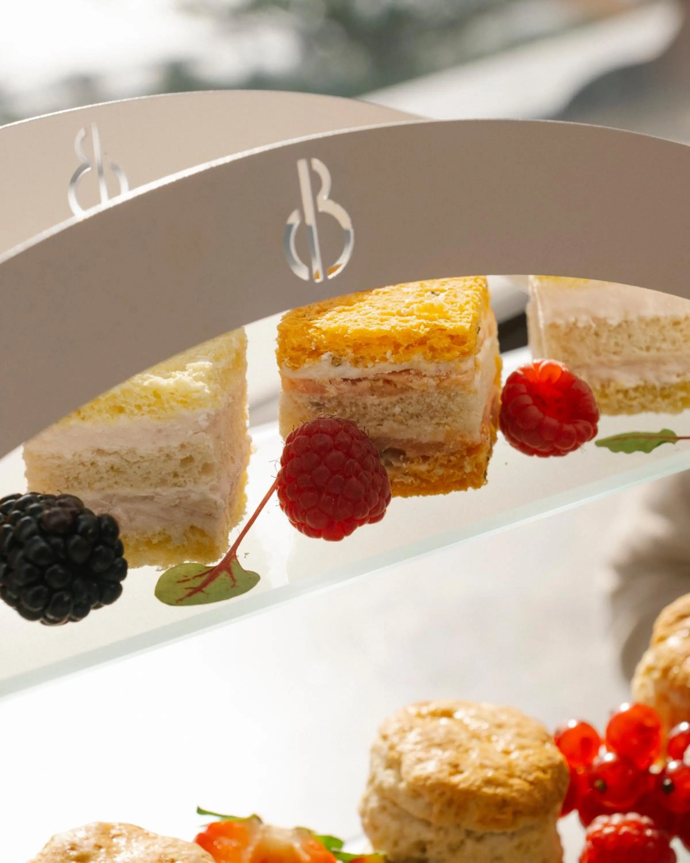 Restaurant/places to eat in De Bonart Naples, Curio Collection By Hilton