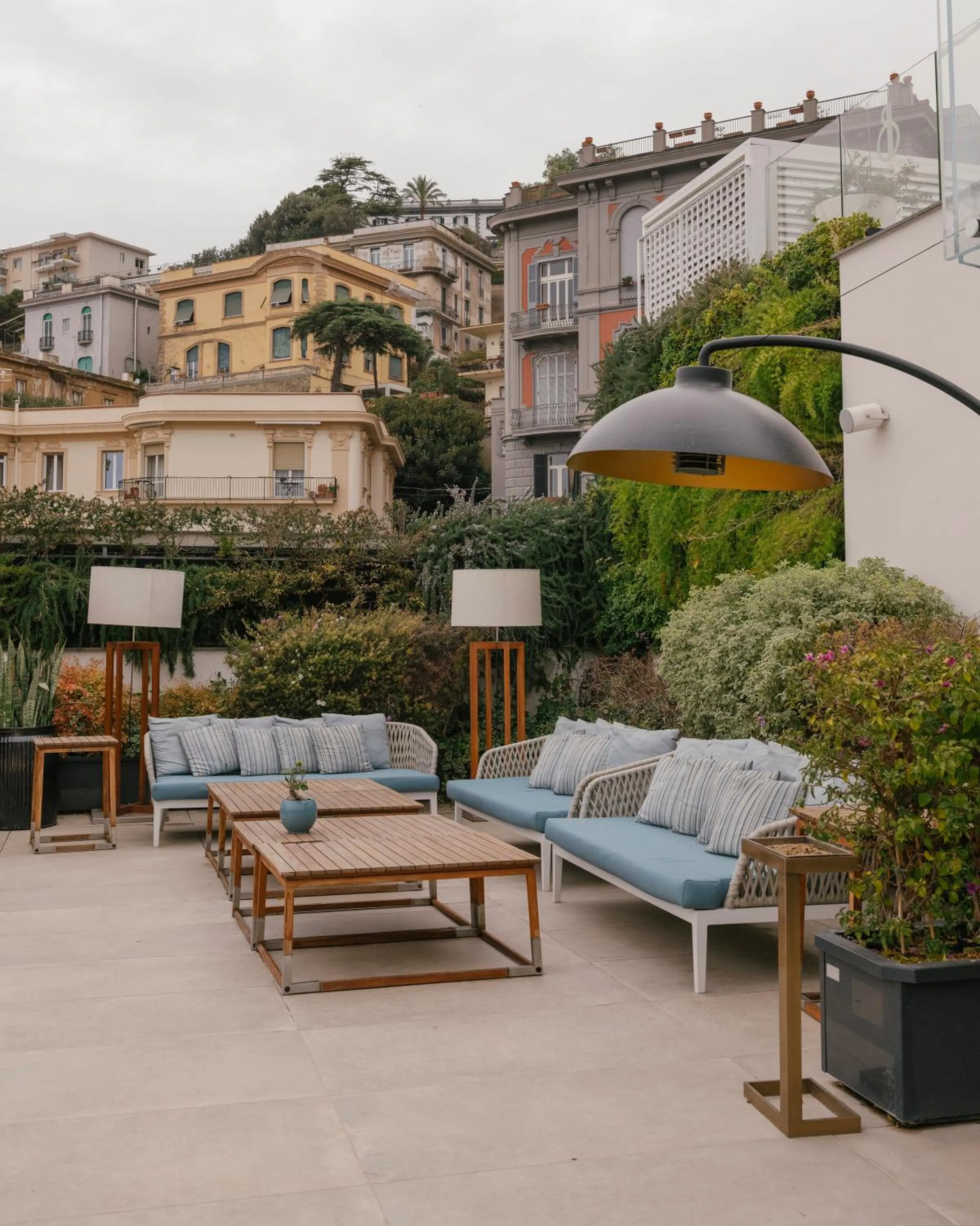 Balcony/Terrace in De Bonart Naples, Curio Collection By Hilton