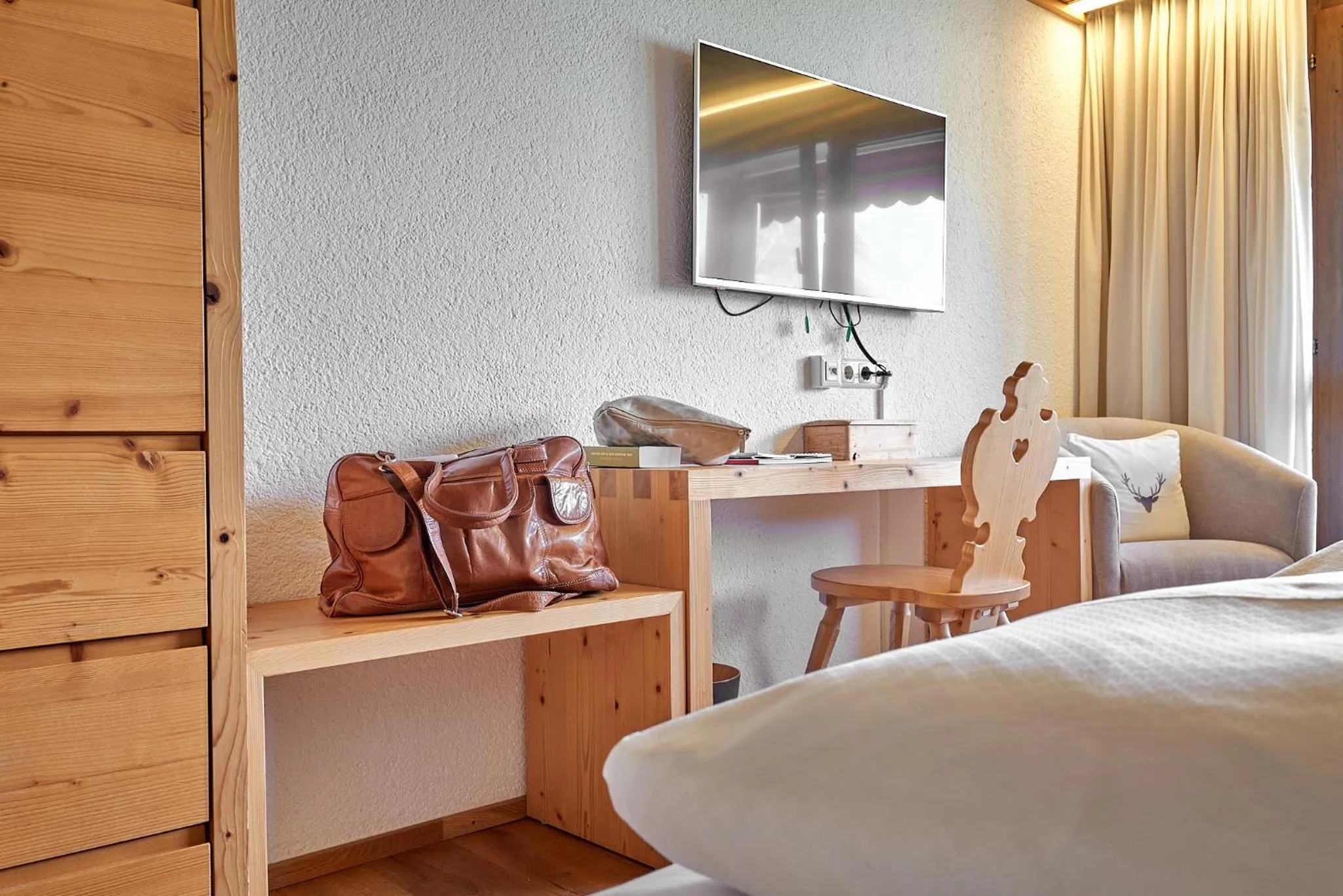 Bedroom, Bed in Aktiv & Spa Hotel Alpenrose