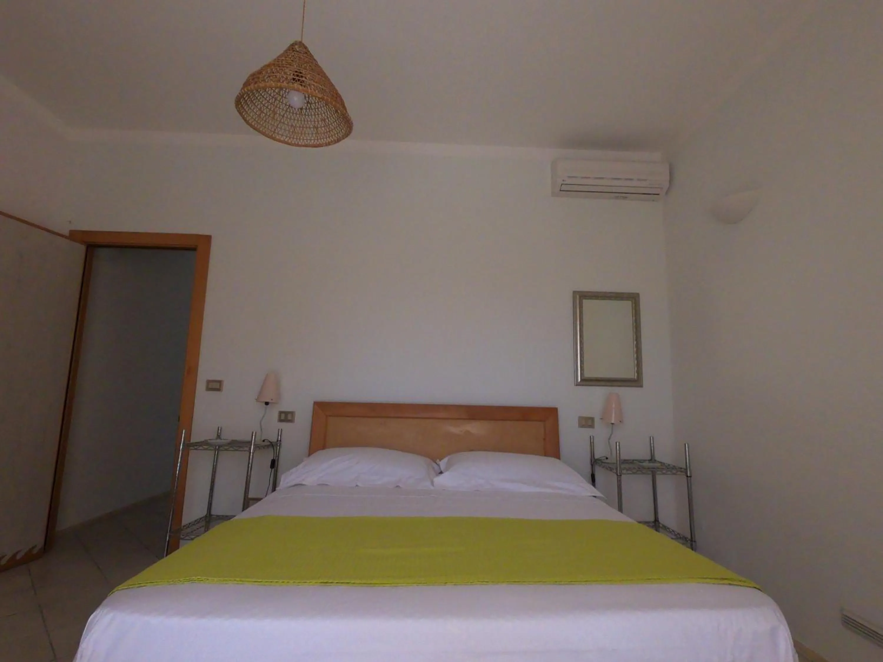 Bedroom, Bed in Mansarda sul Mare