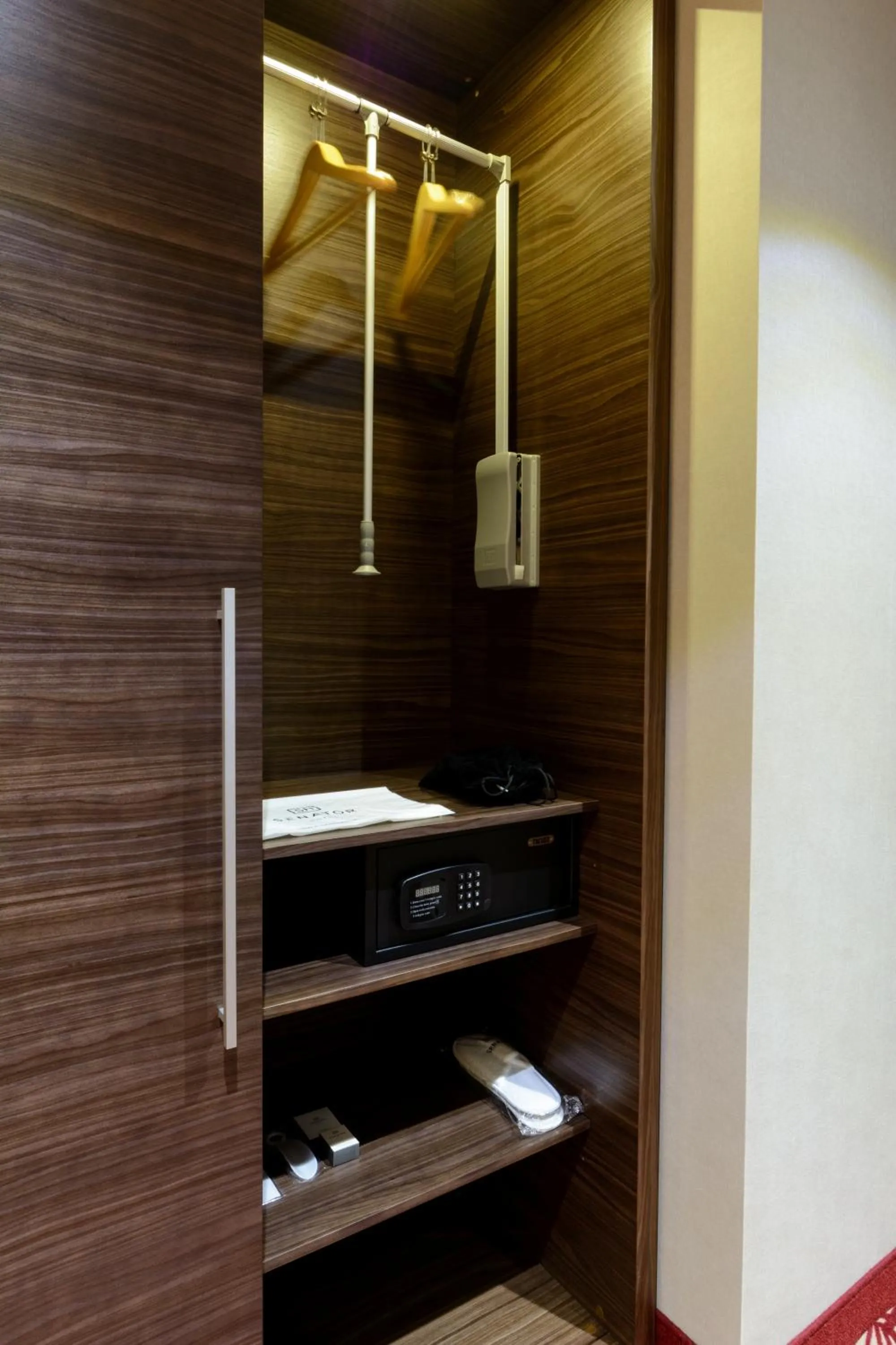 Decorative detail in Hotel Senator