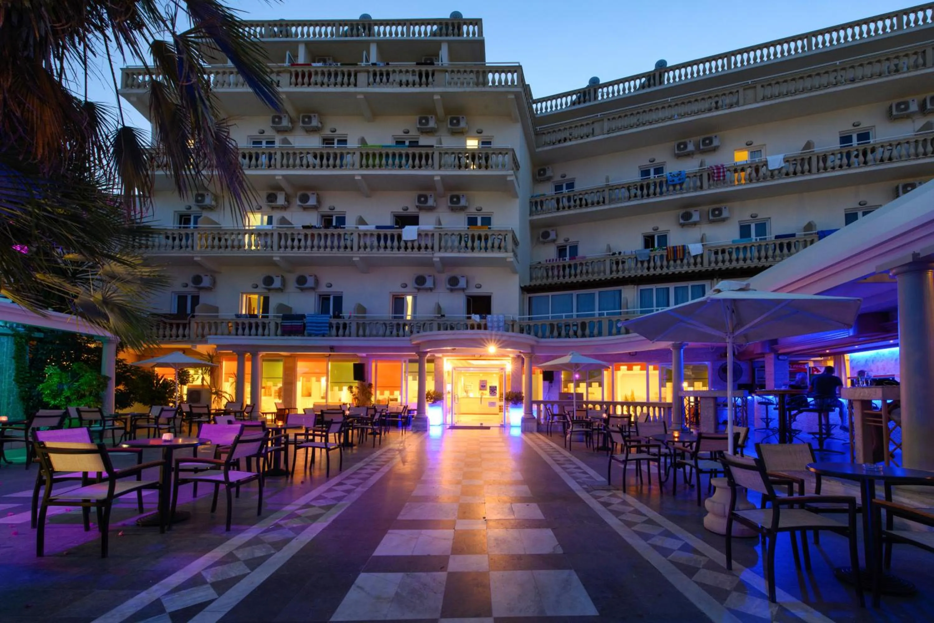 Area and facilities in Potamaki Beach Hotel