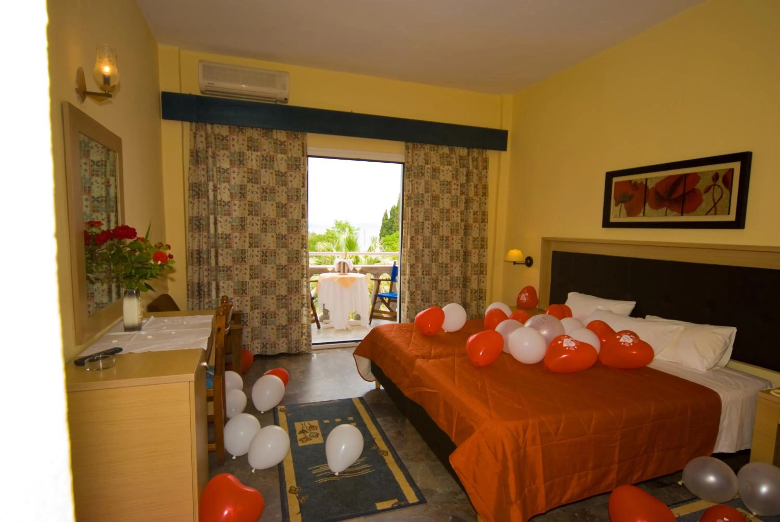 Balcony/Terrace, Bed in Potamaki Beach Hotel