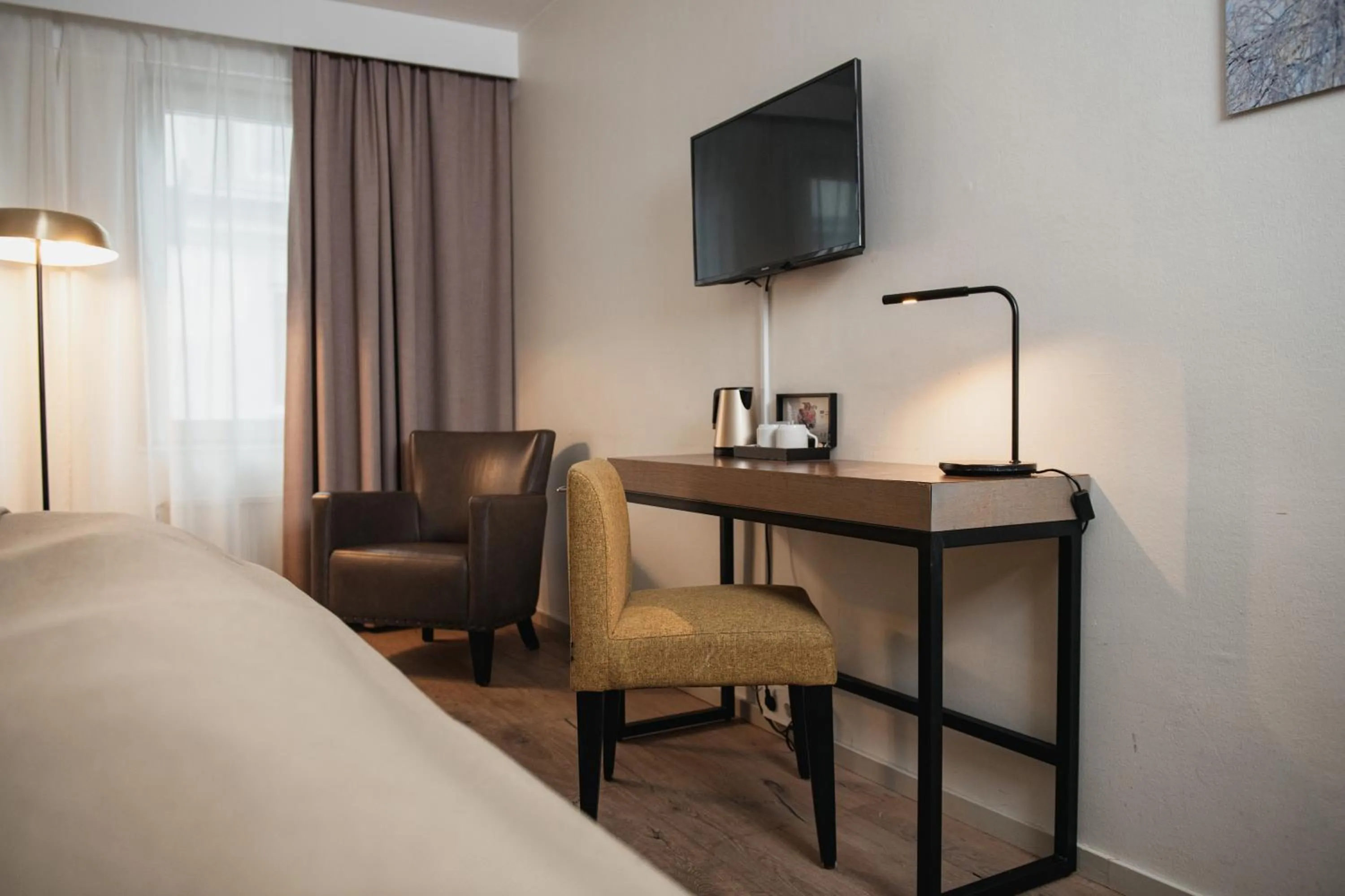 Photo of the whole room, Bed in Quality Hotel Grand Falun