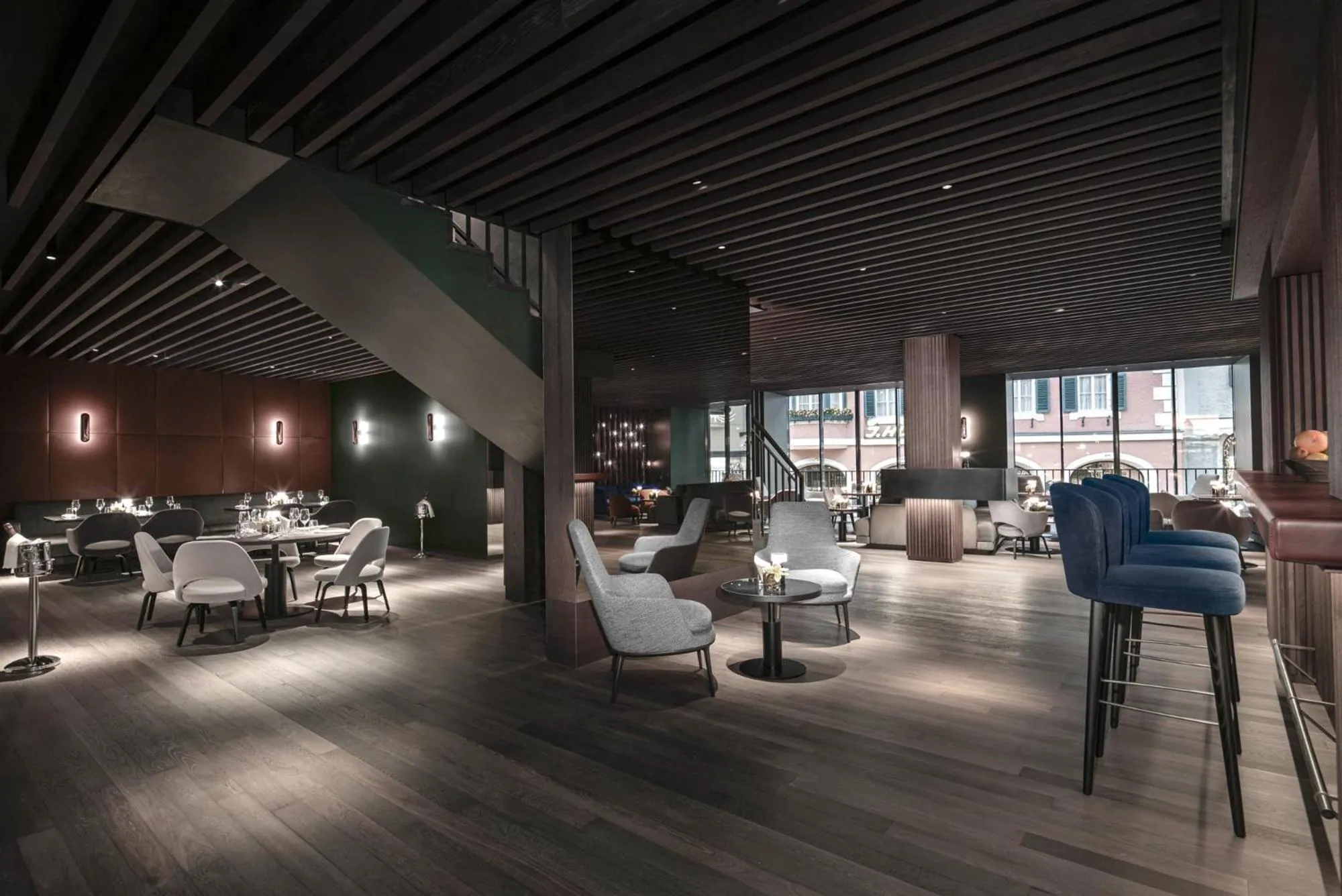 Restaurant/places to eat in Hotel Weisses Roessl