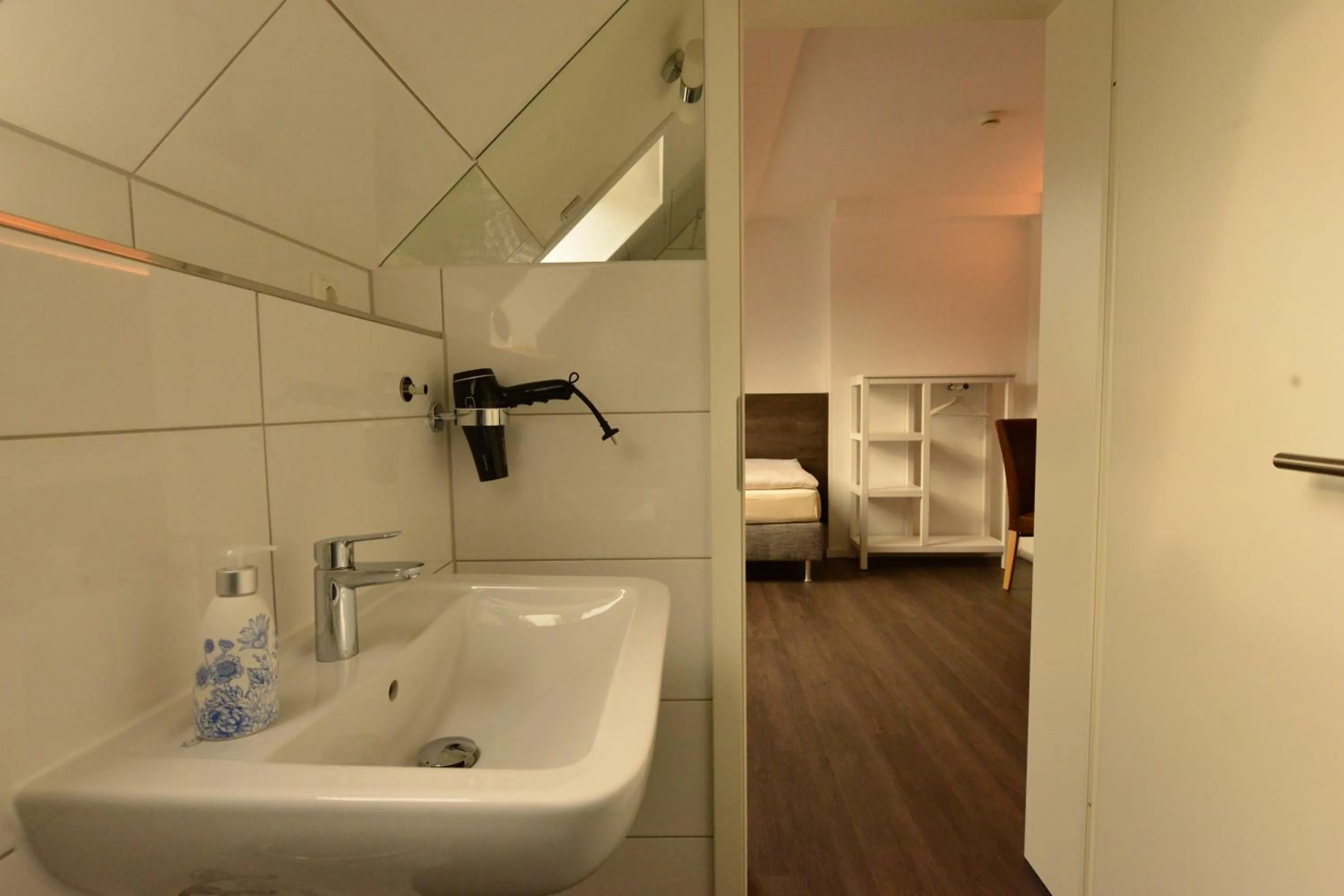 Bathroom in Hotel Weinert
