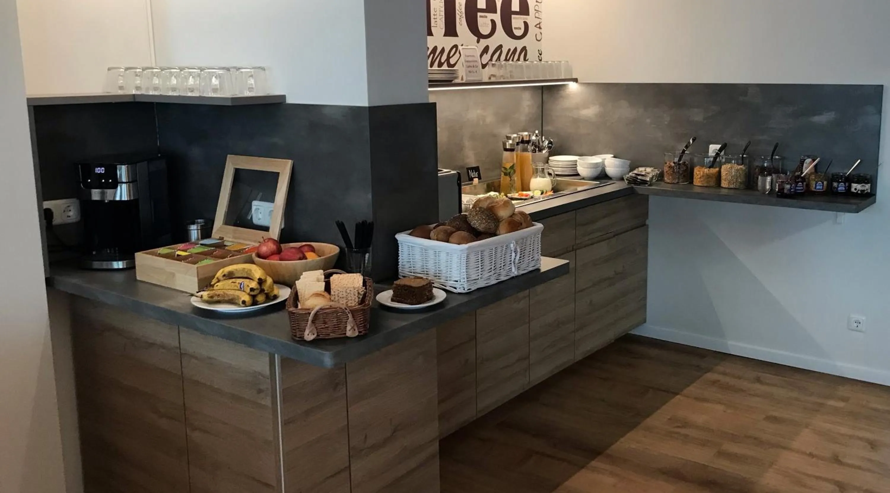 Breakfast in Hotel Weinert