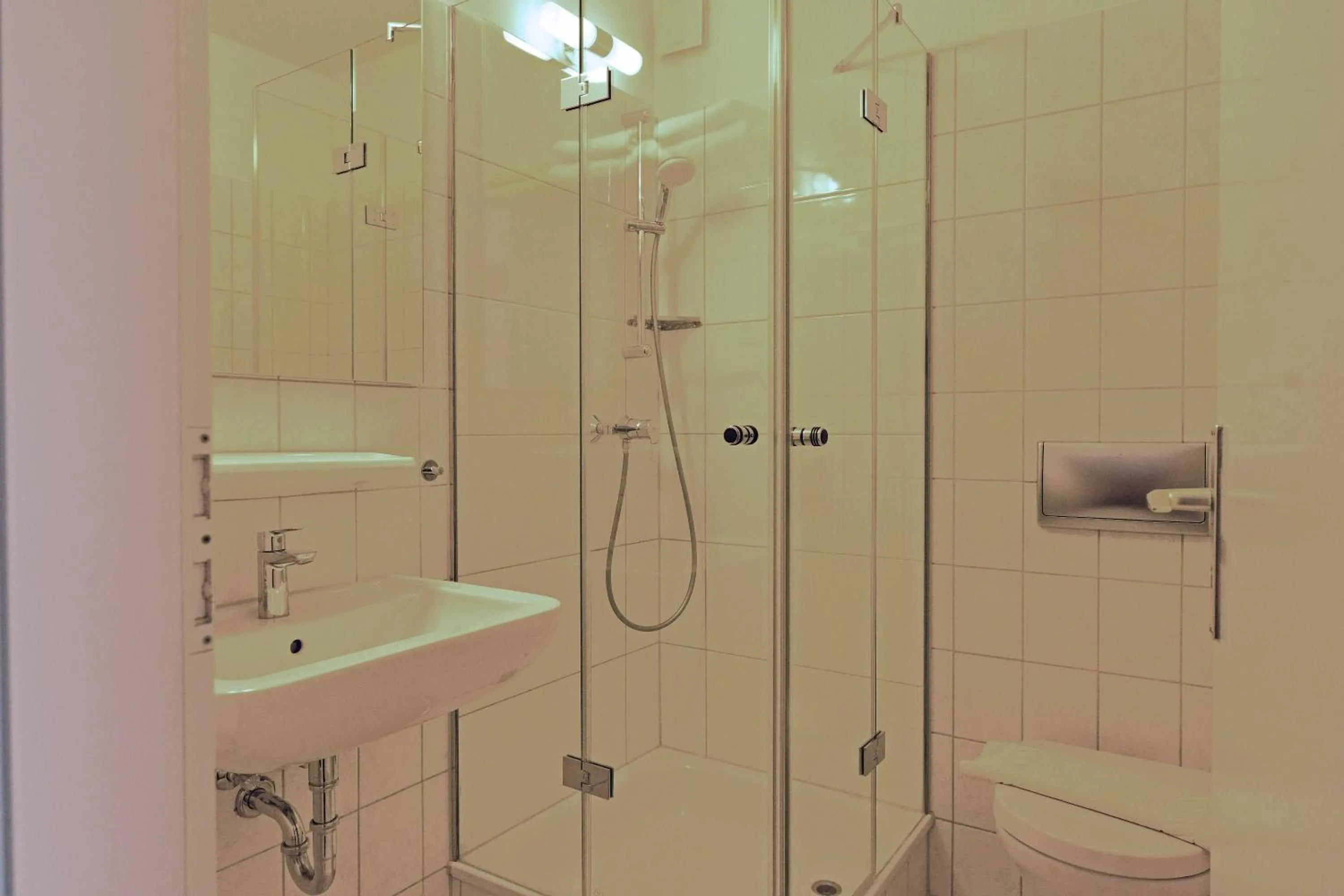 Bathroom in Hotel Weinert