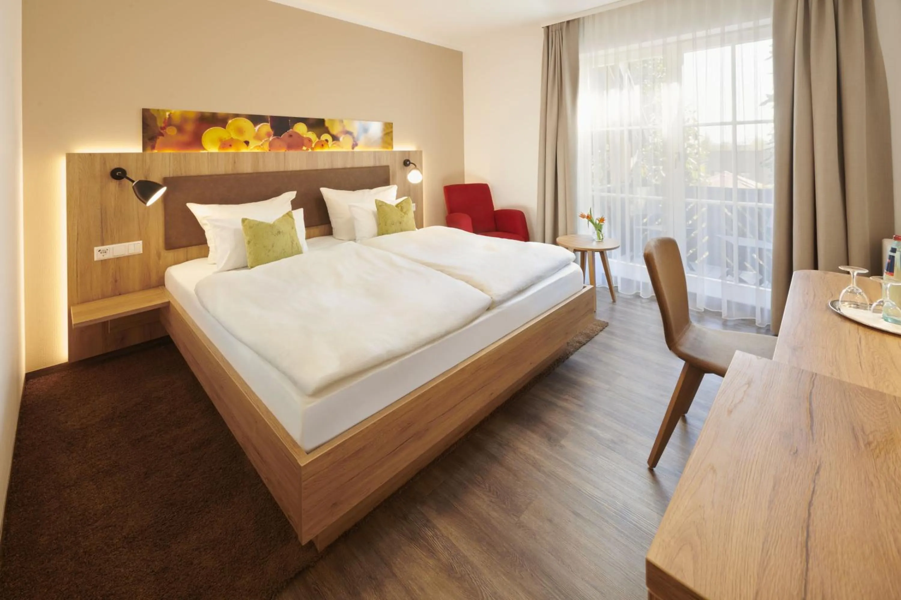 Photo of the whole room, Bed in Kreuz-Post Hotel-Restaurant-SPA